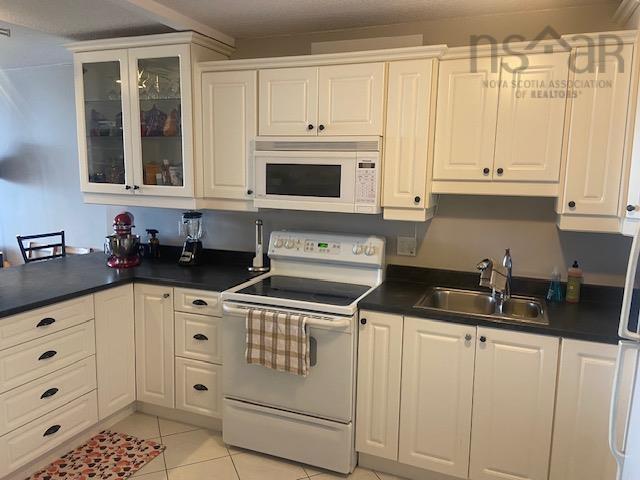 $315,000.00: 1008 6369 Coburg Road, Halifax