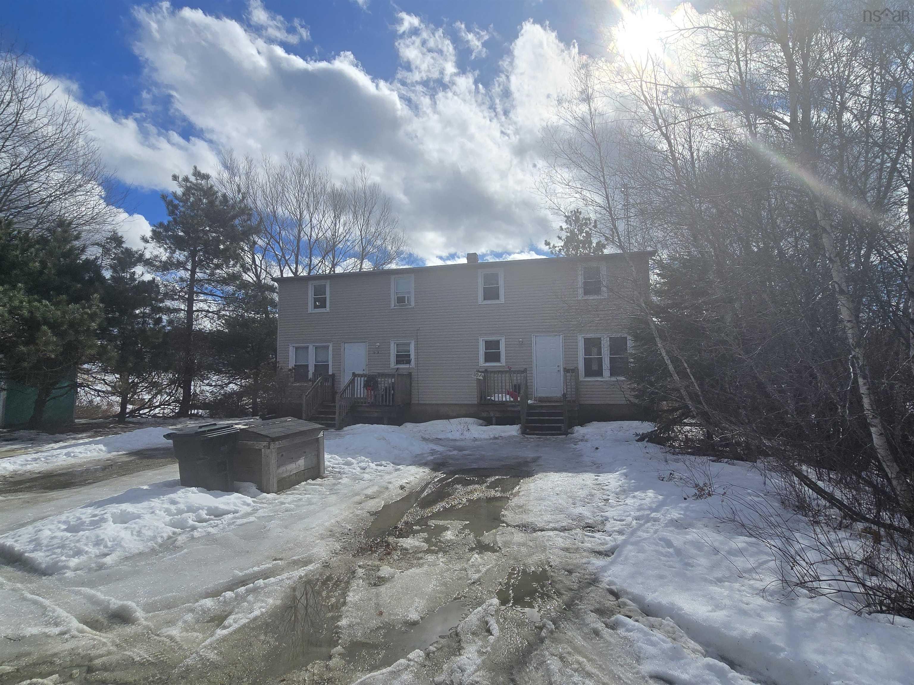 $289,900.00: 10 A & B Maple Lane, Western Shore