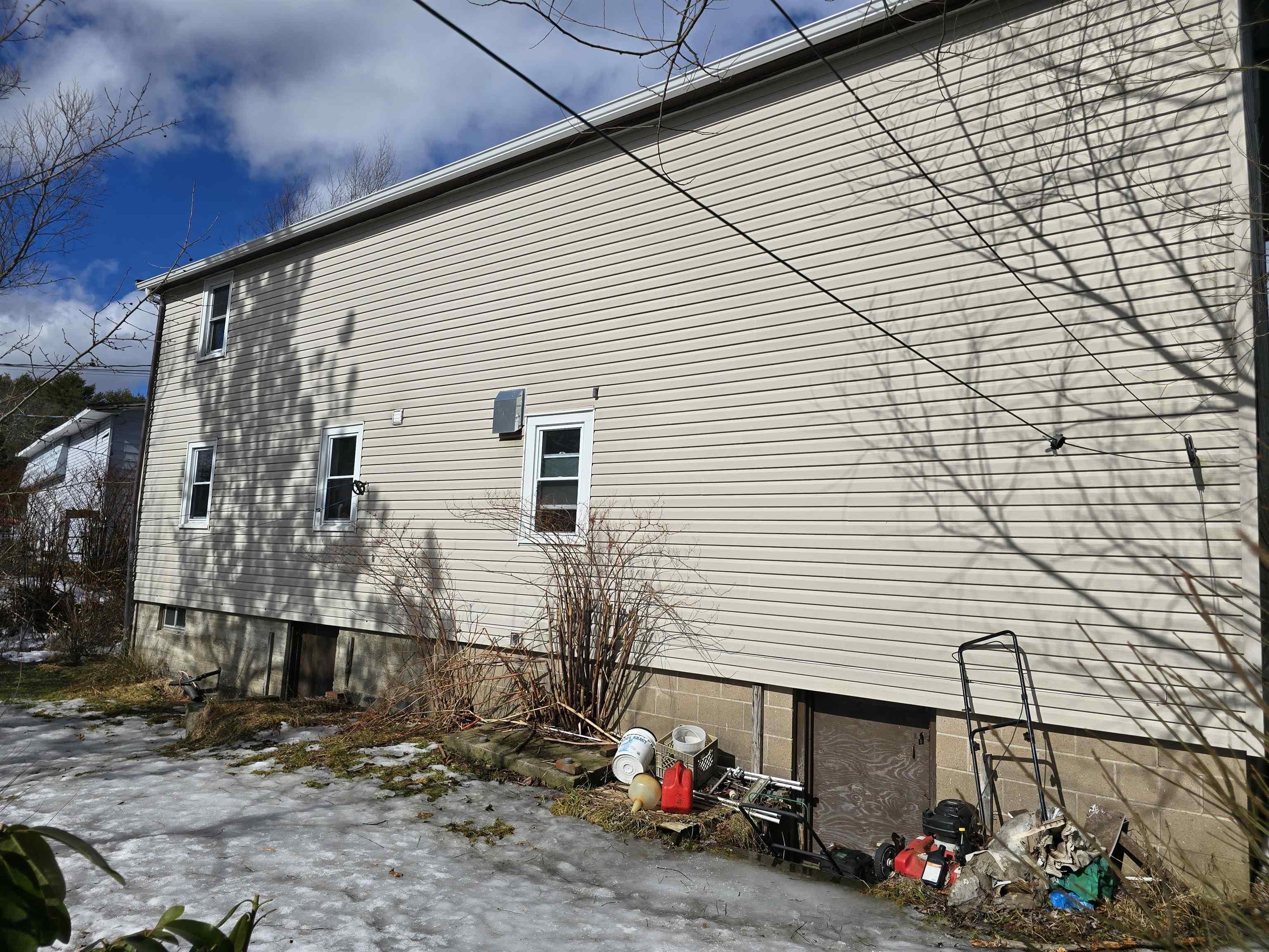 $289,900.00: 10 A & B Maple Lane, Western Shore