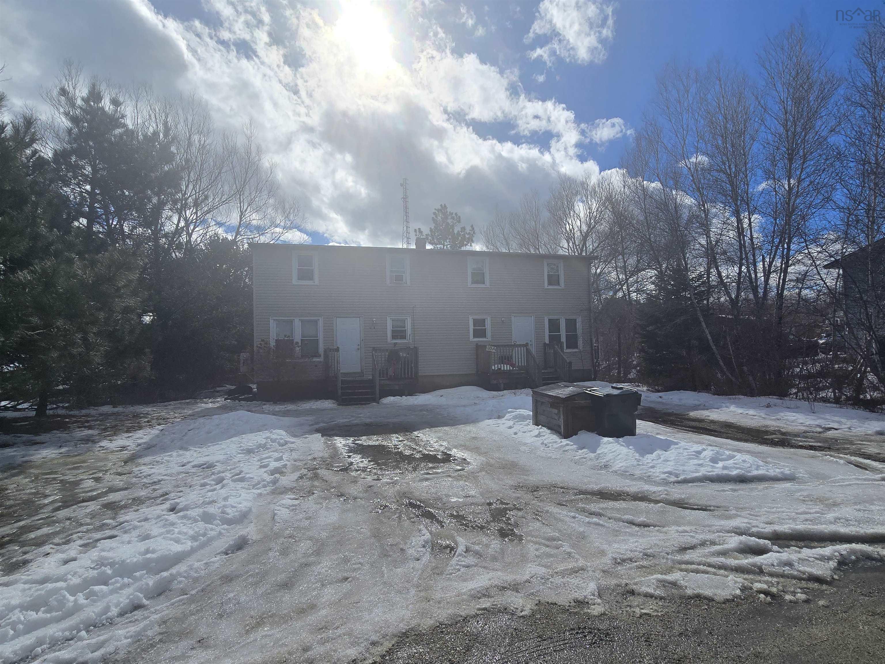 $289,900.00: 10 A & B Maple Lane, Western Shore