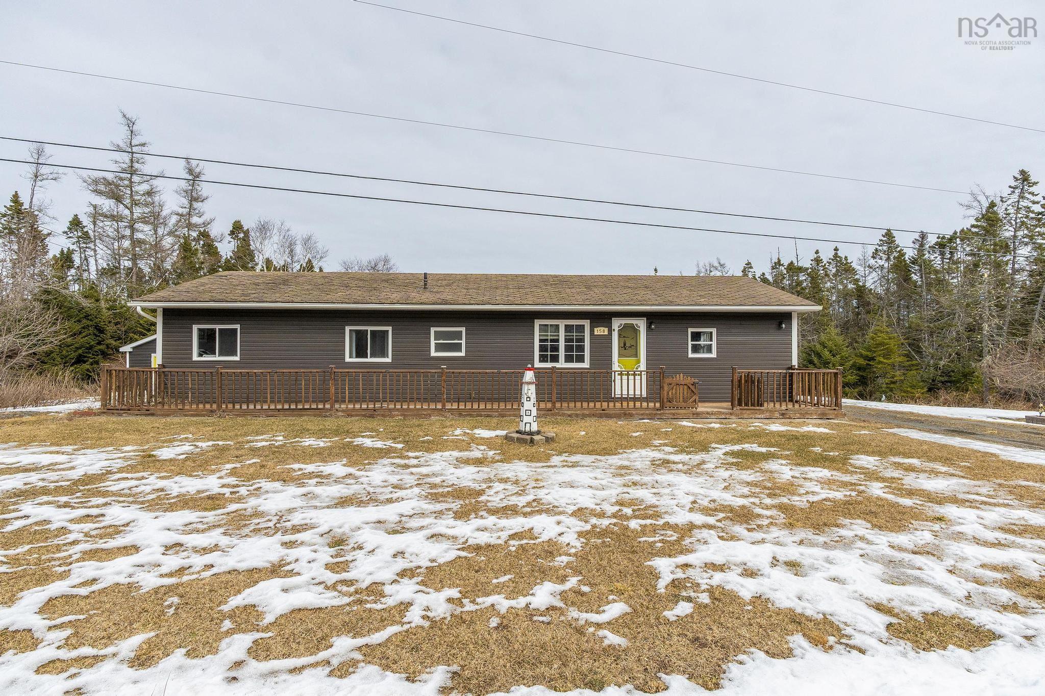 $399,900.00: 158 Middle Village Road, West Dover