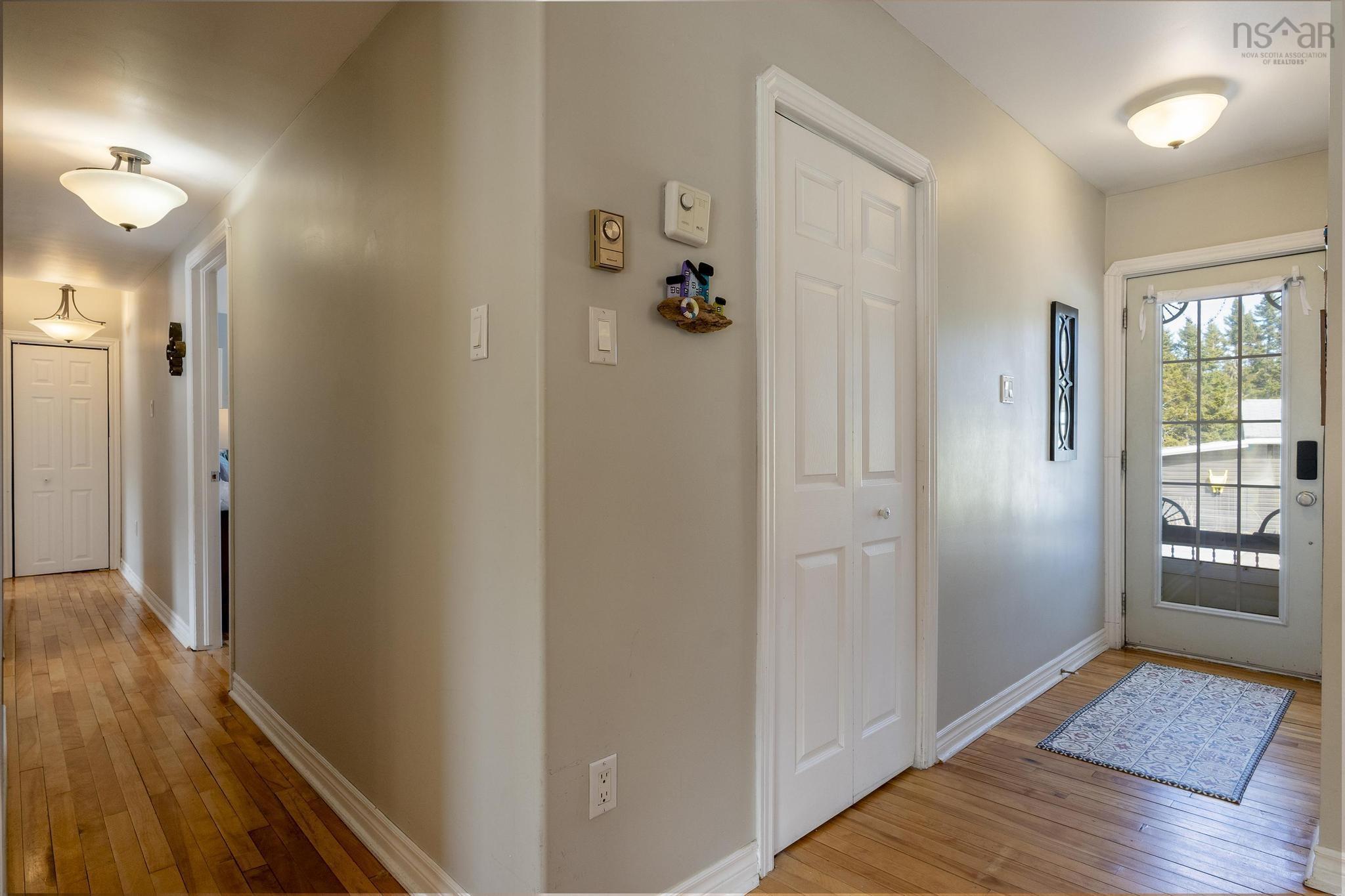 $399,900.00: 158 Middle Village Road, West Dover