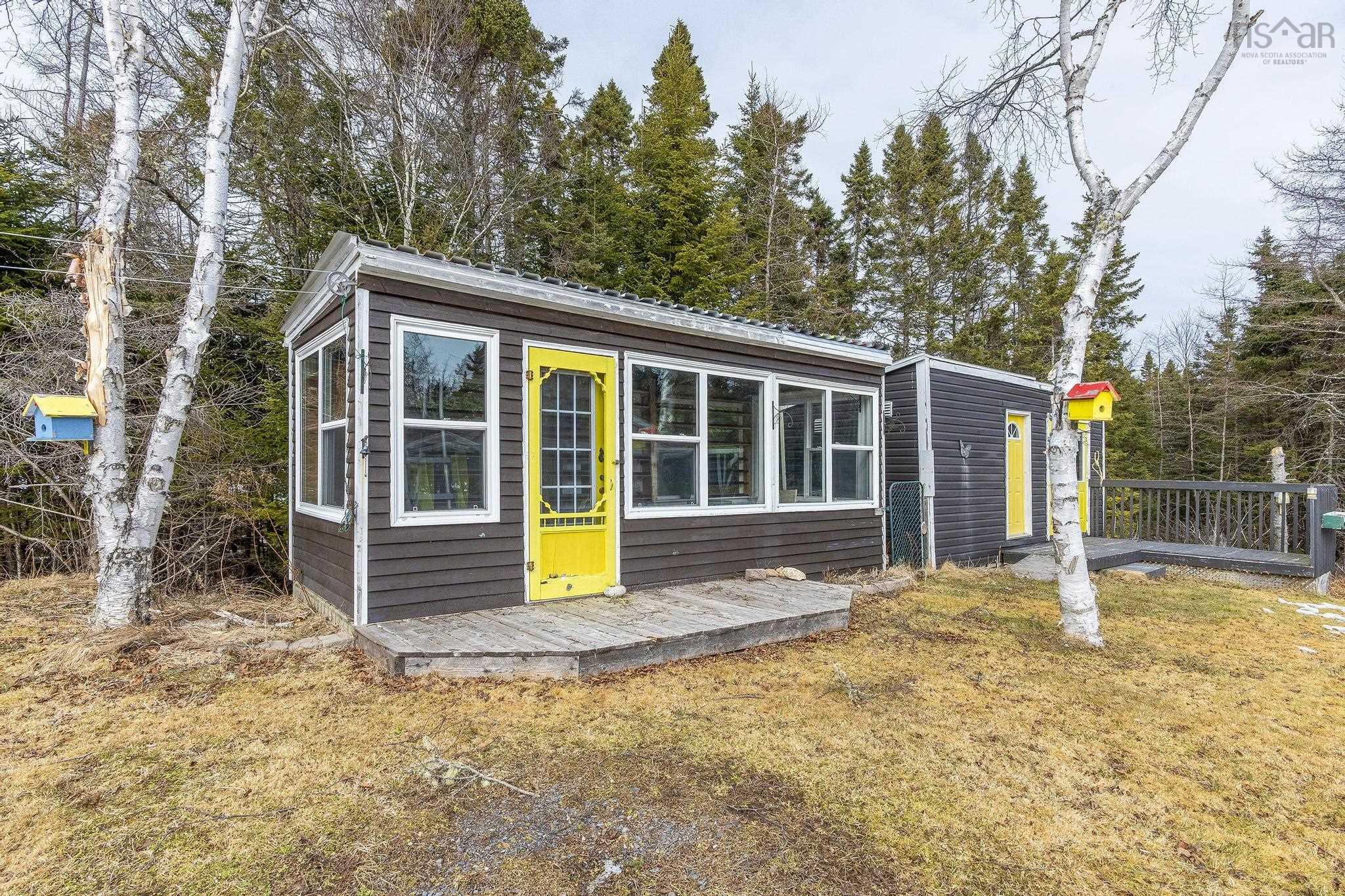 $399,900.00: 158 Middle Village Road, West Dover