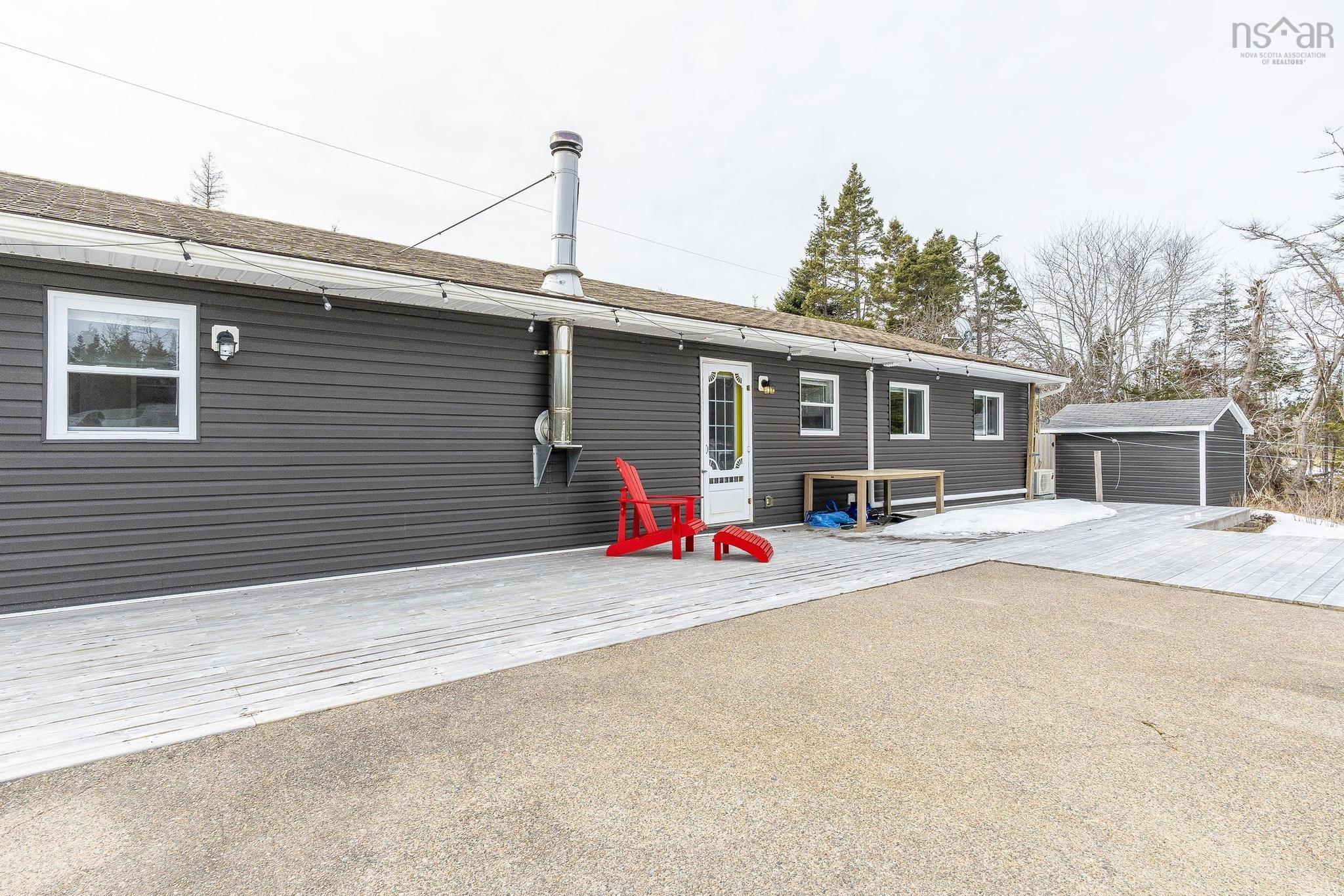 $399,900.00: 158 Middle Village Road, West Dover