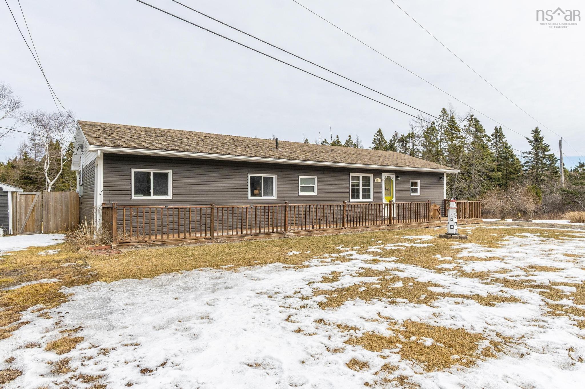 $399,900.00: 158 Middle Village Road, West Dover