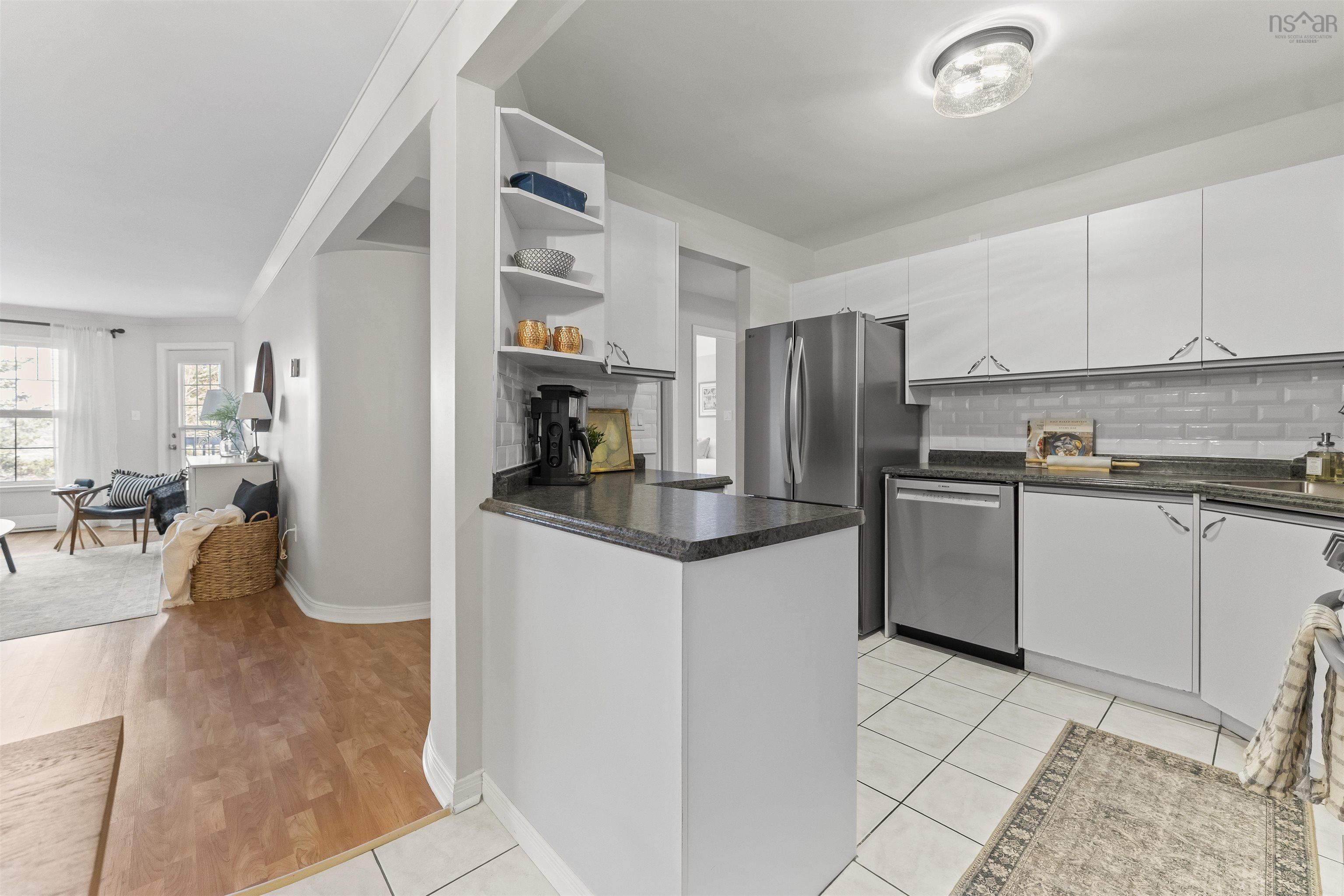 $379,900.00: 223 86 Moirs Mill Road, Bedford