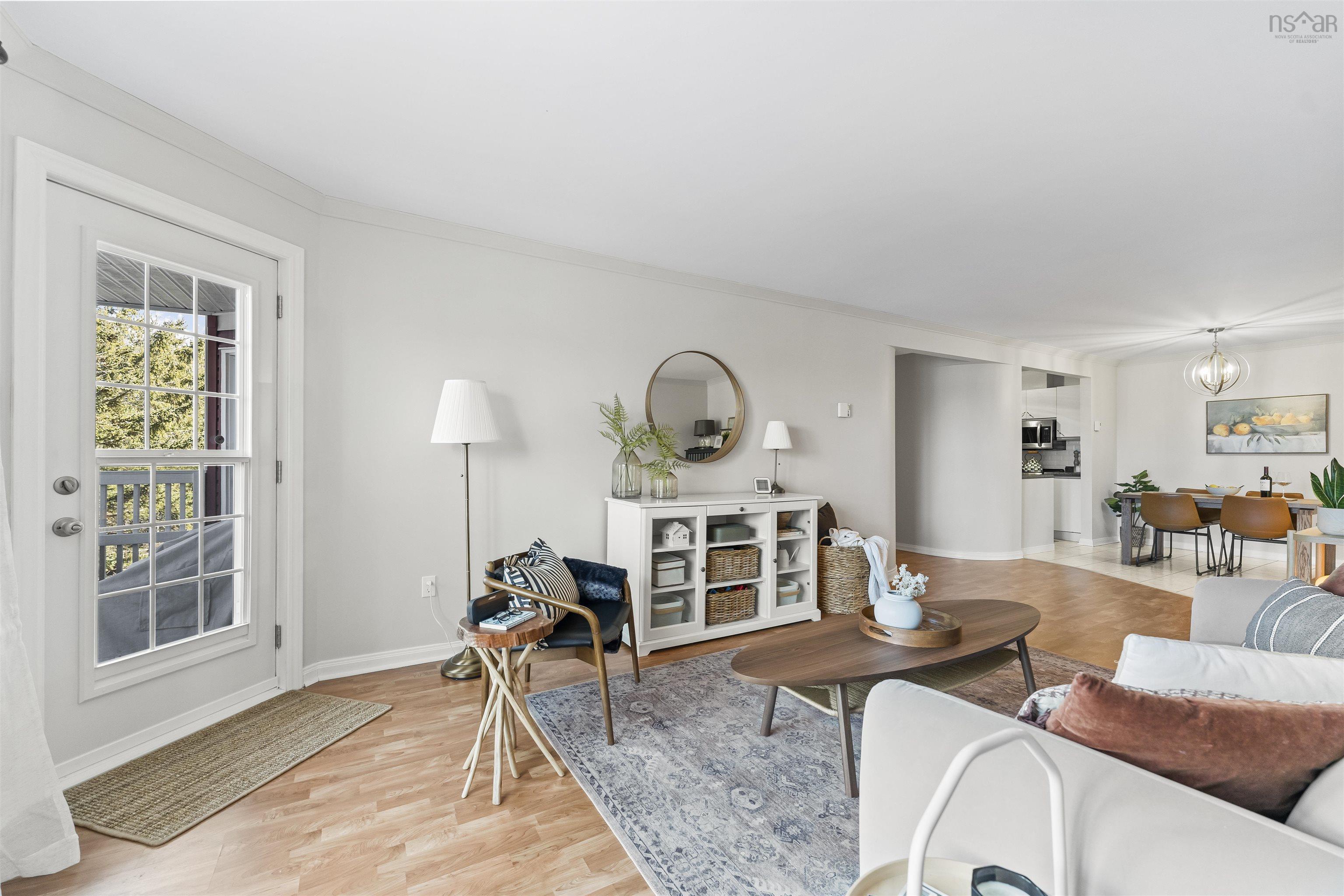 $379,900.00: 223 86 Moirs Mill Road, Bedford