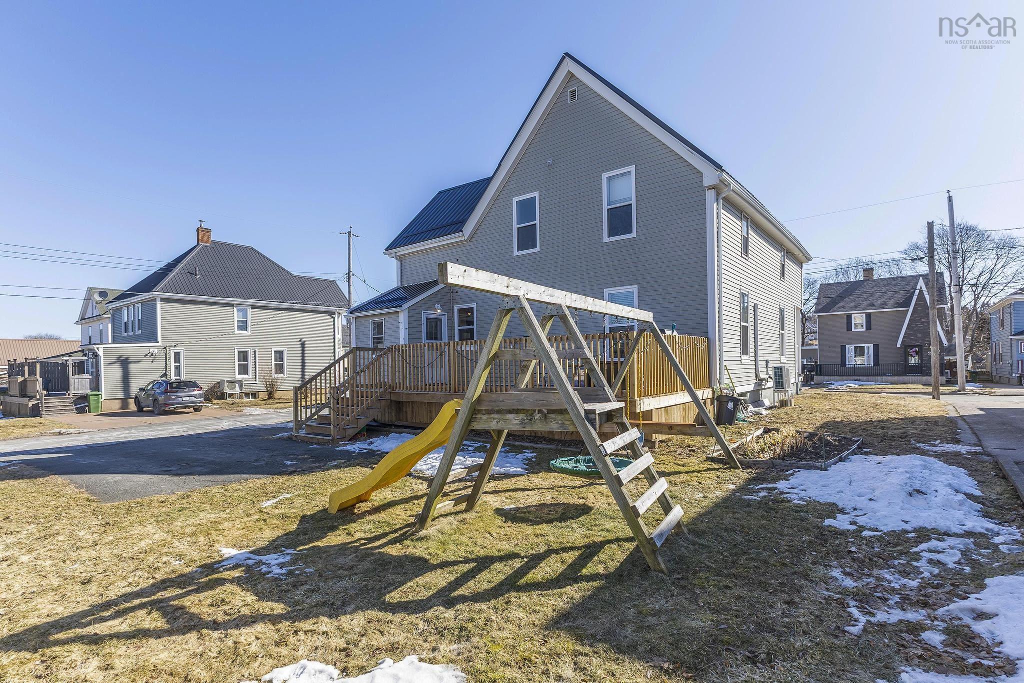 $294,000.00: 258 Brookside Avenue, New Glasgow