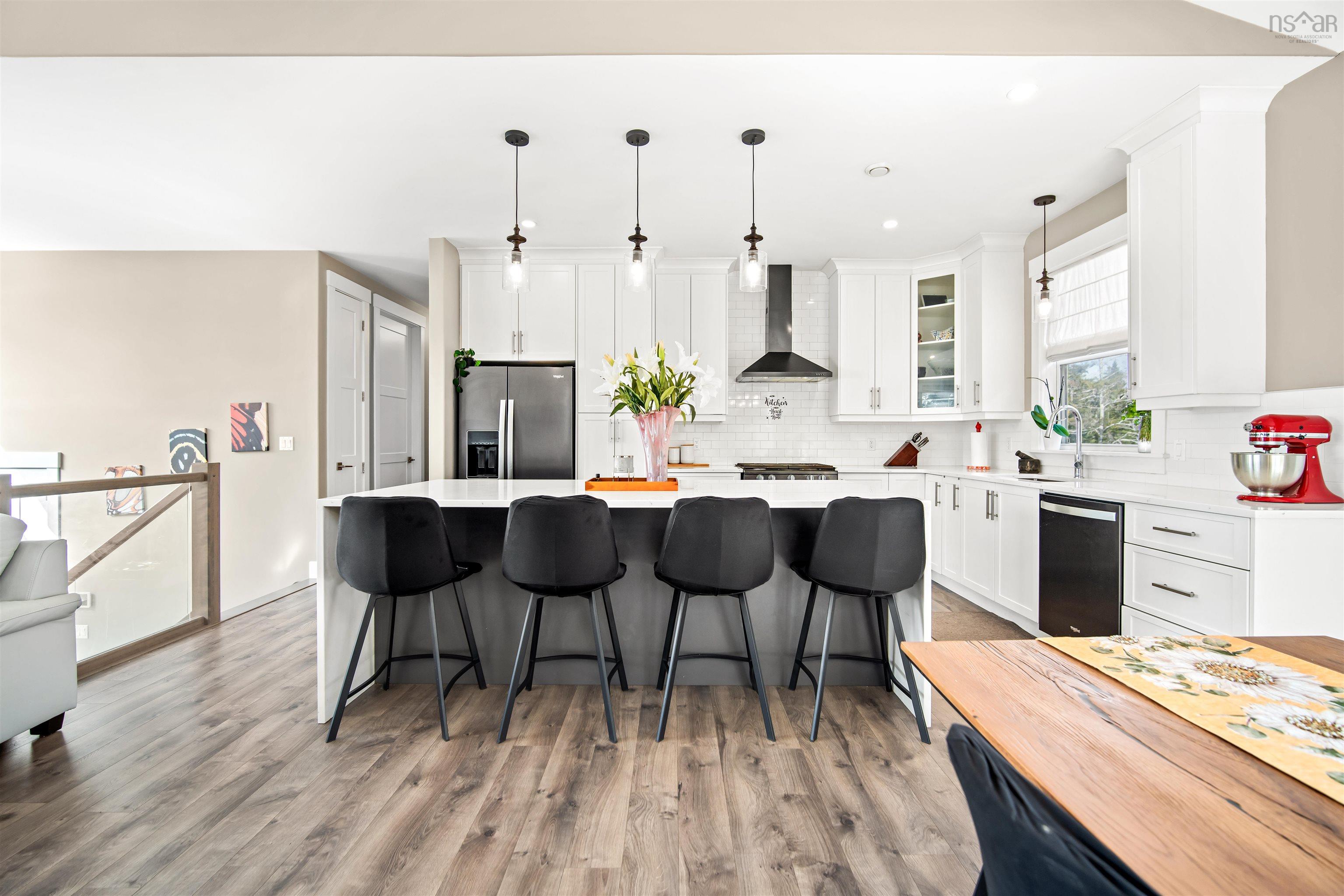 $949,900.00: 116 Azure Court, Middle Sackville