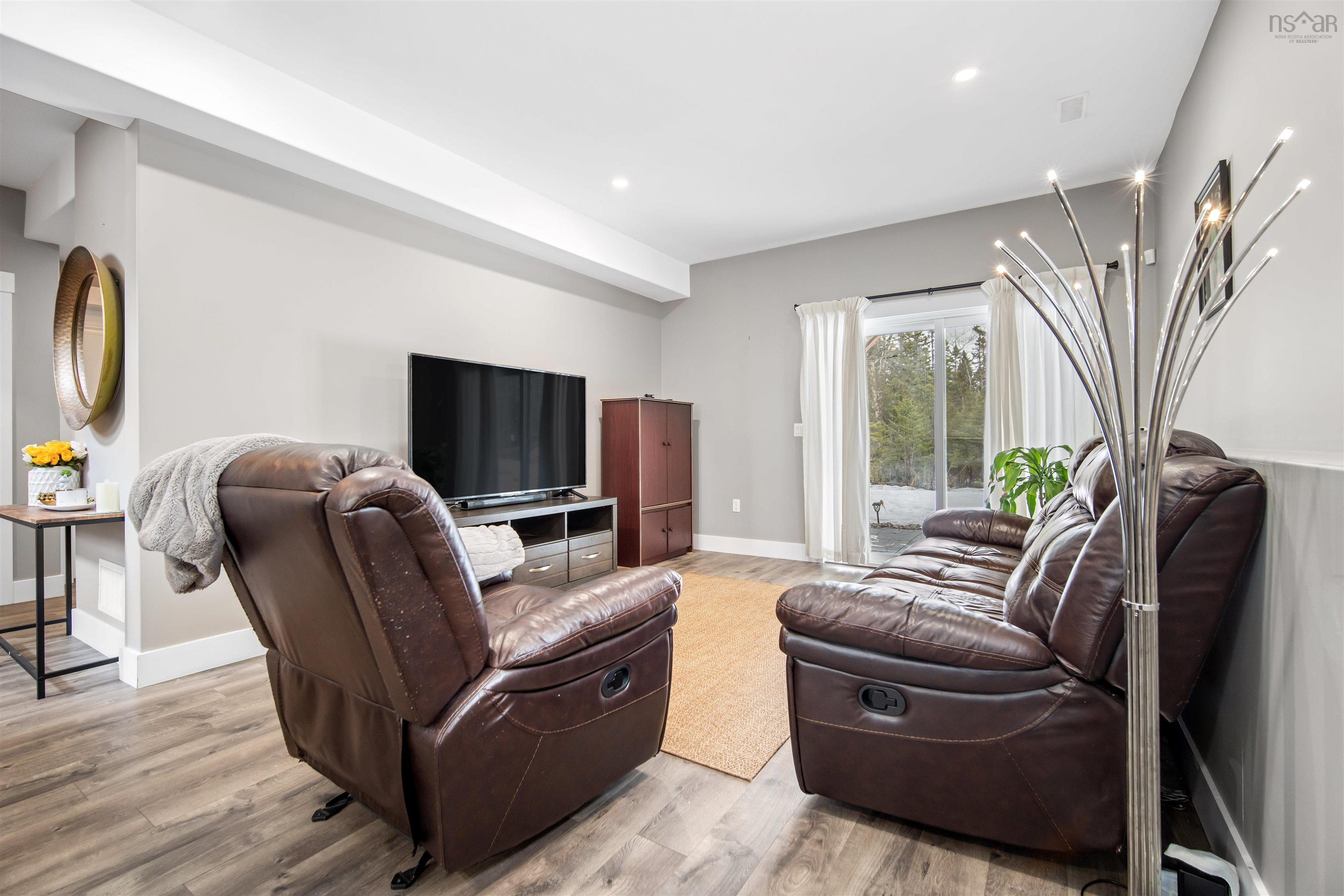$949,900.00: 116 Azure Court, Middle Sackville