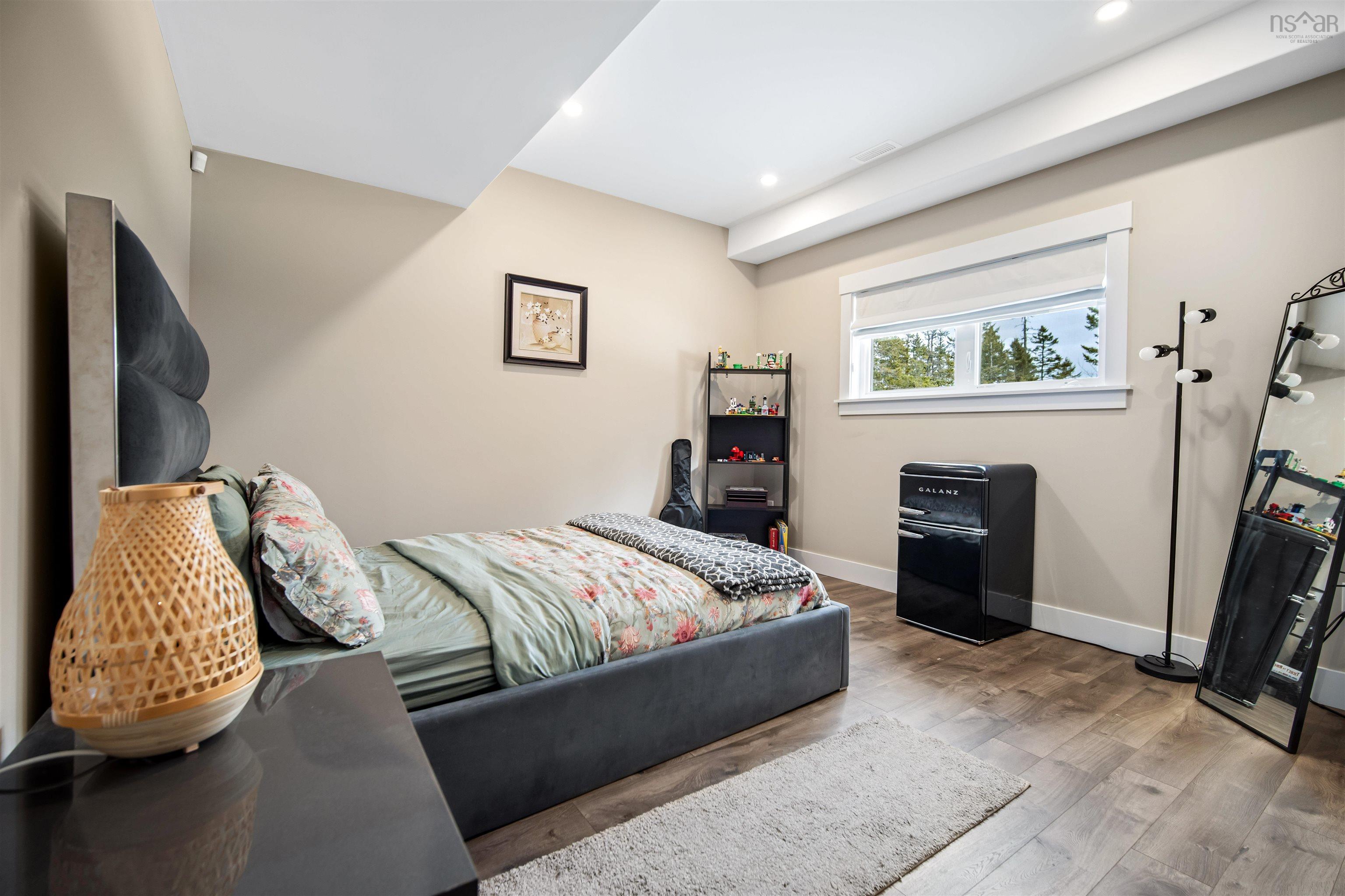 $949,900.00: 116 Azure Court, Middle Sackville