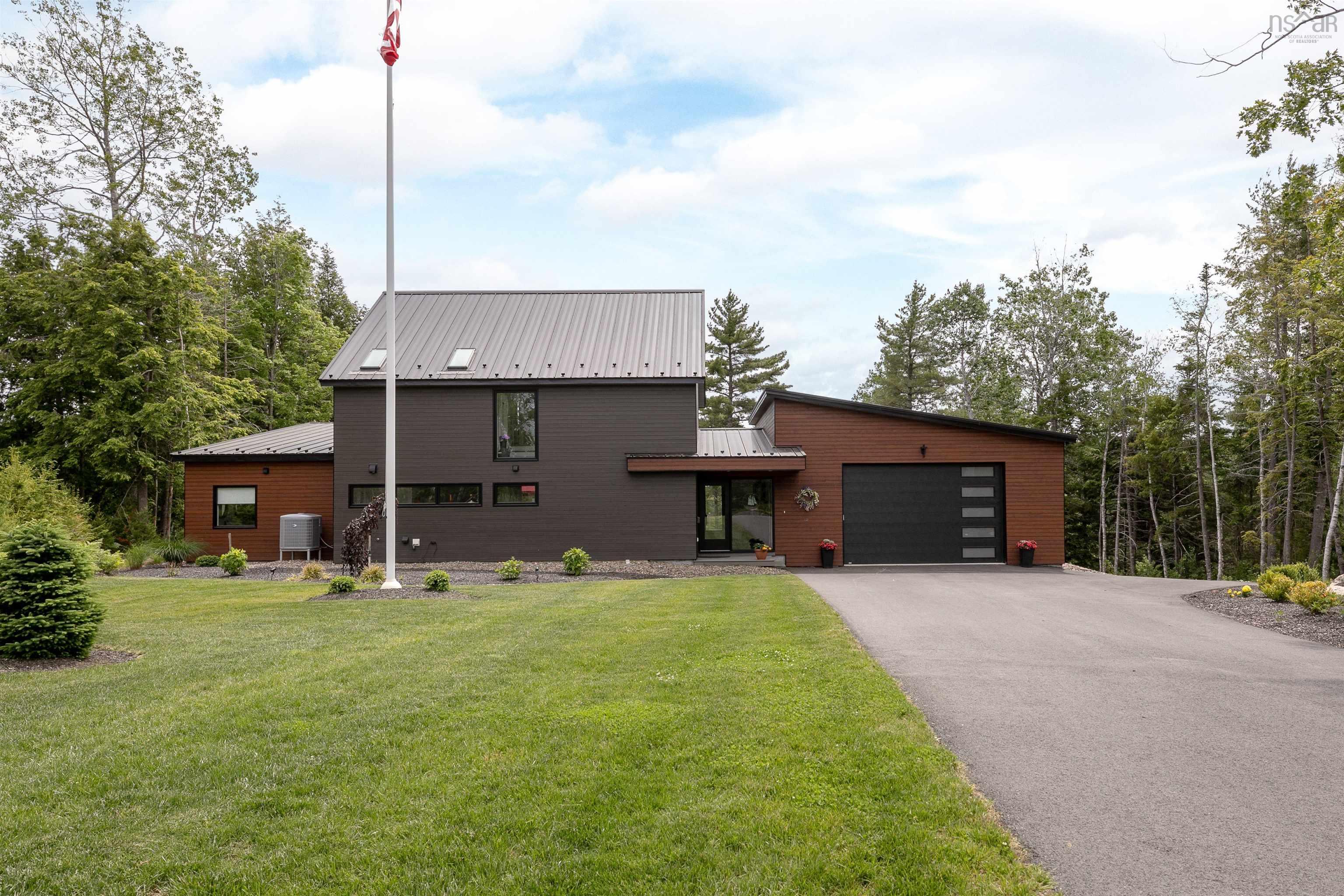 $2,350,000.00: 528 Hermans Island Road, Mahone Bay