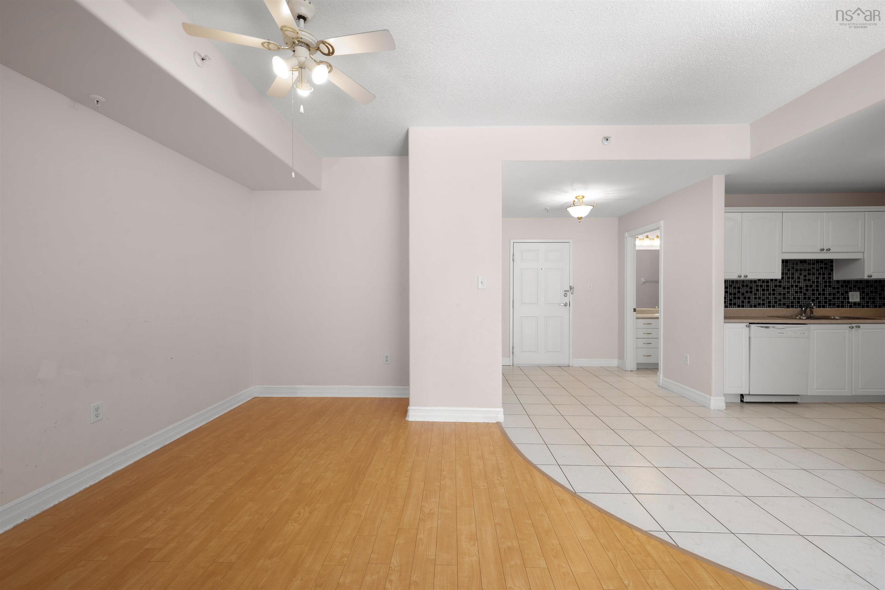 $390,000.00: 500 50 Nelsons Landing Boulevard, Bedford