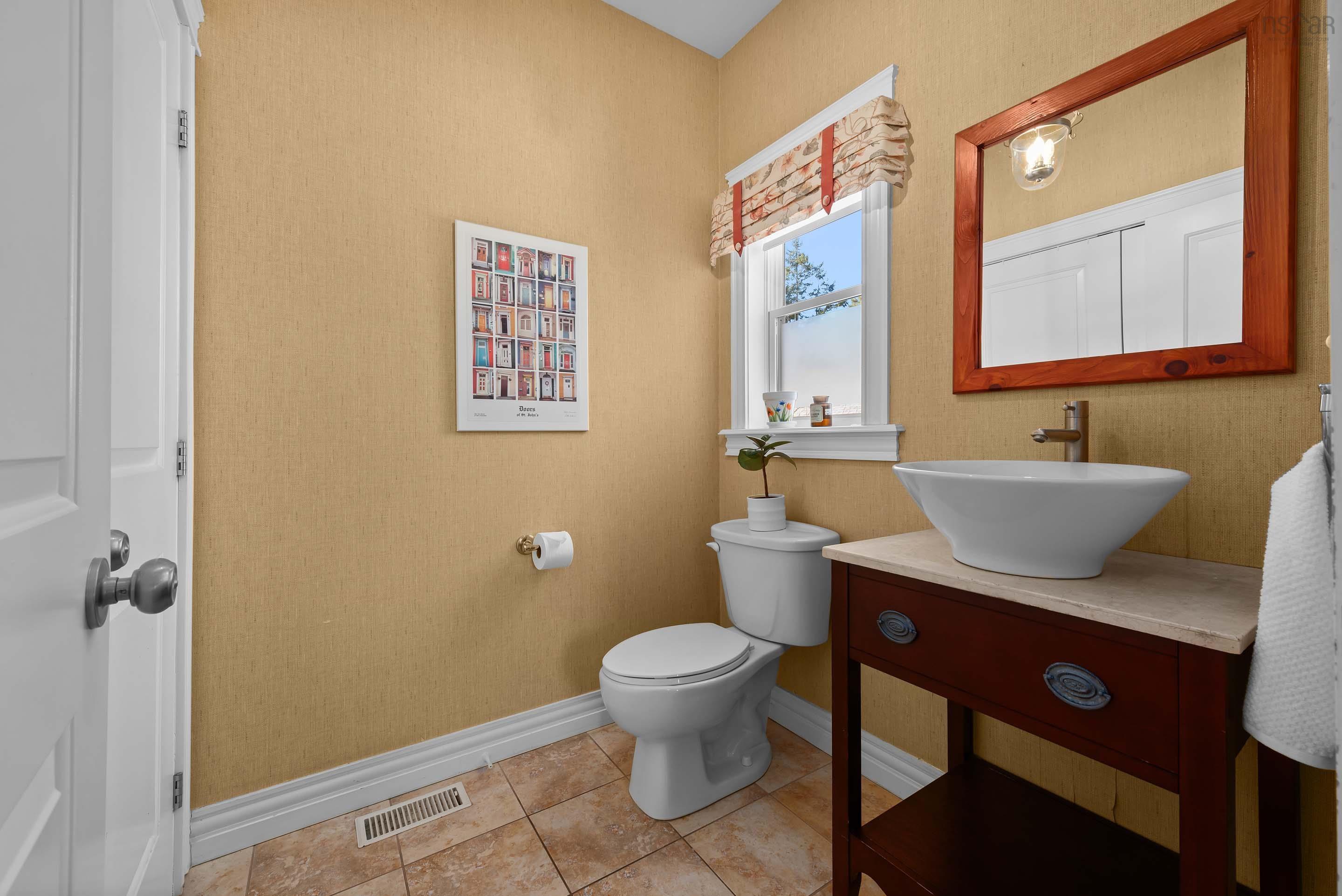 $1,199,000.00: 144 Aberdeen Drive, Fall River