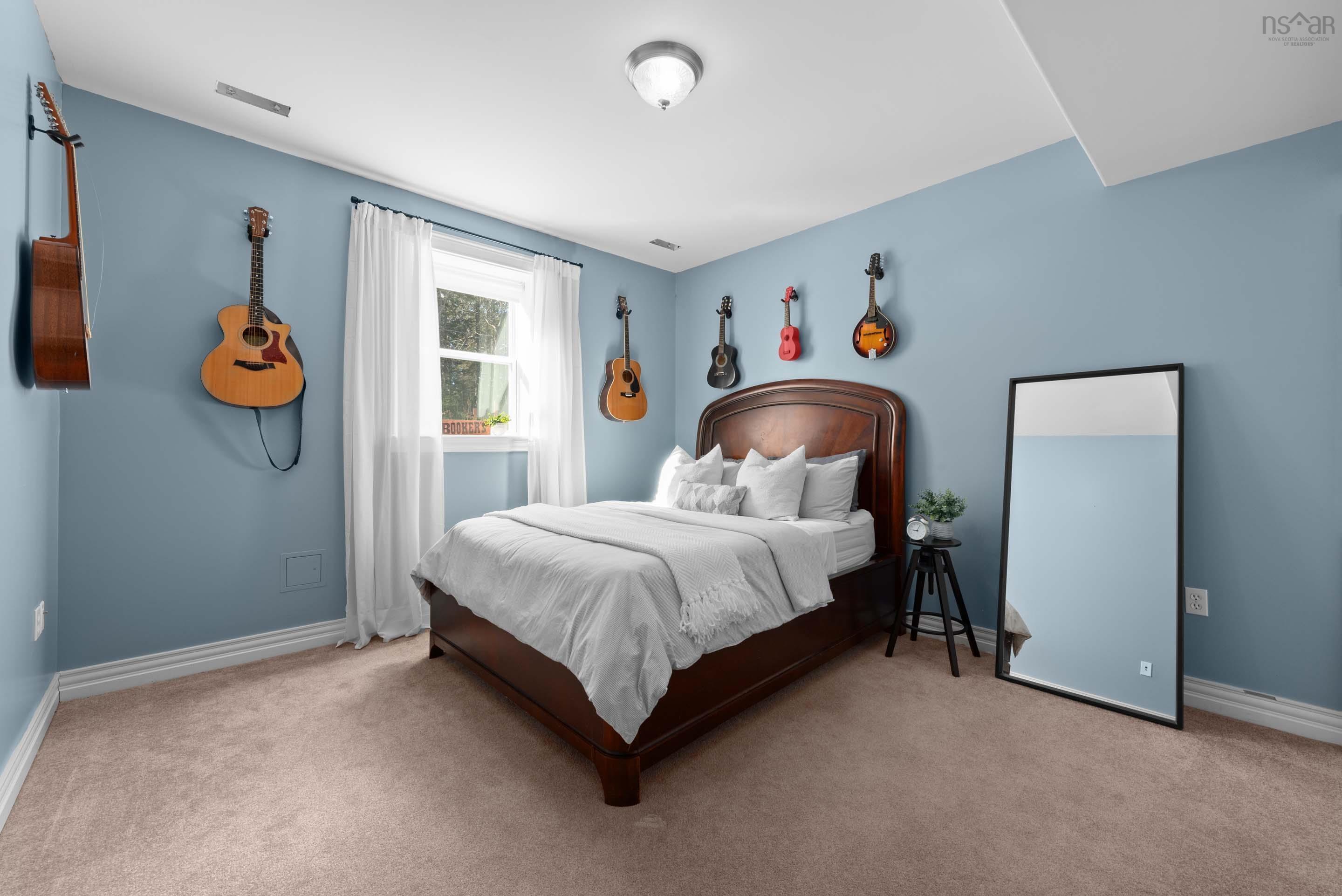 $1,199,000.00: 144 Aberdeen Drive, Fall River