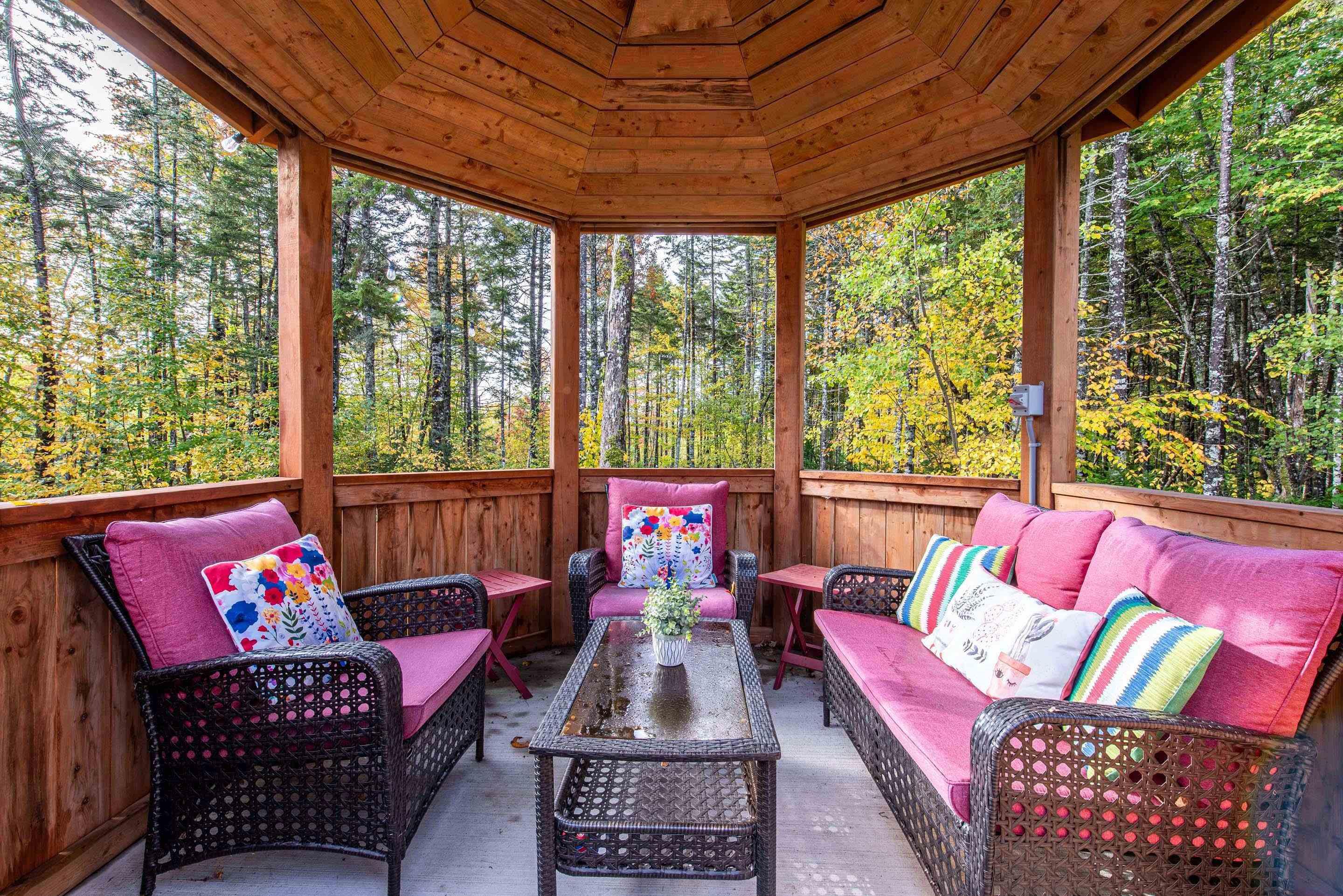 $1,199,000.00: 144 Aberdeen Drive, Fall River
