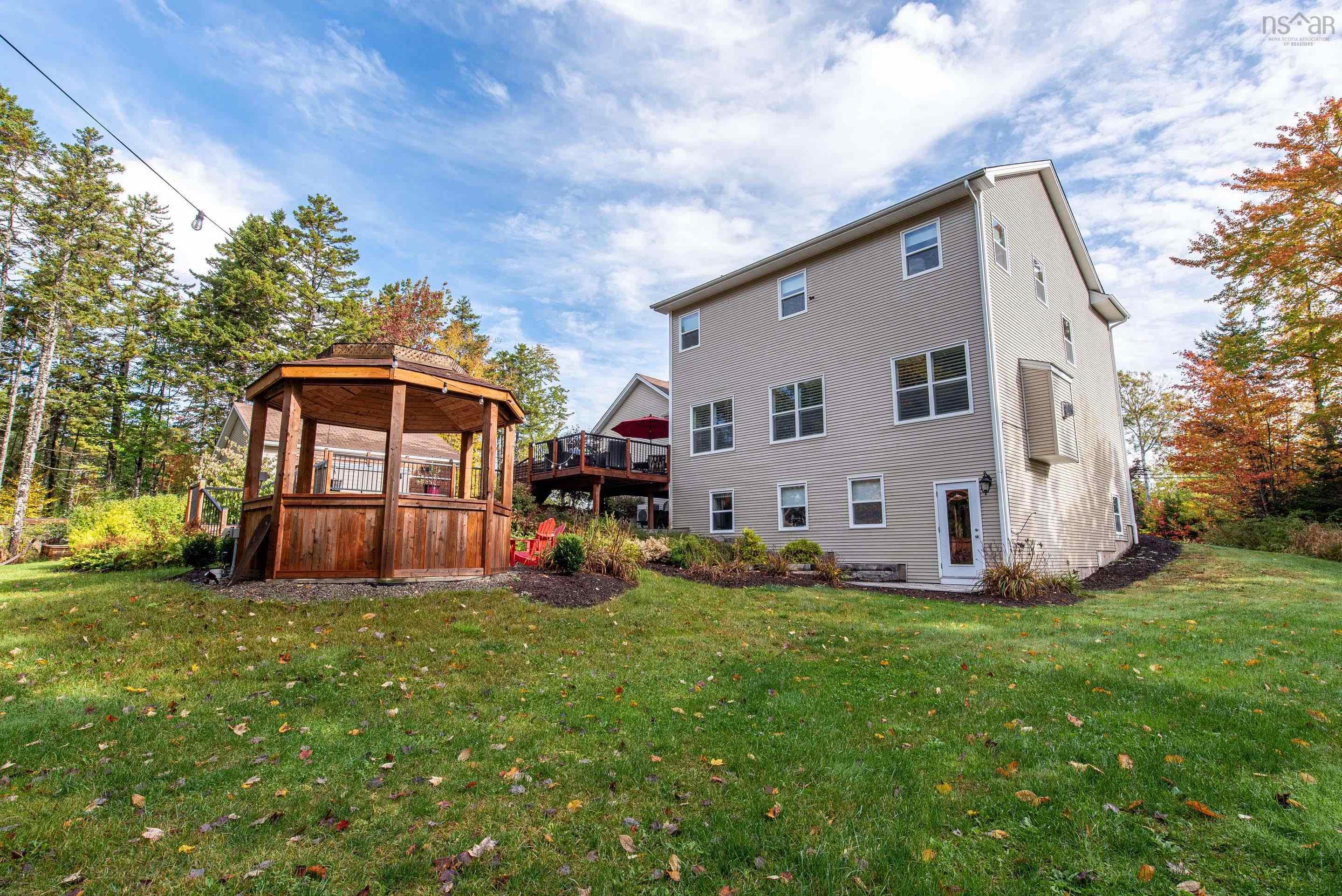 $1,199,000.00: 144 Aberdeen Drive, Fall River