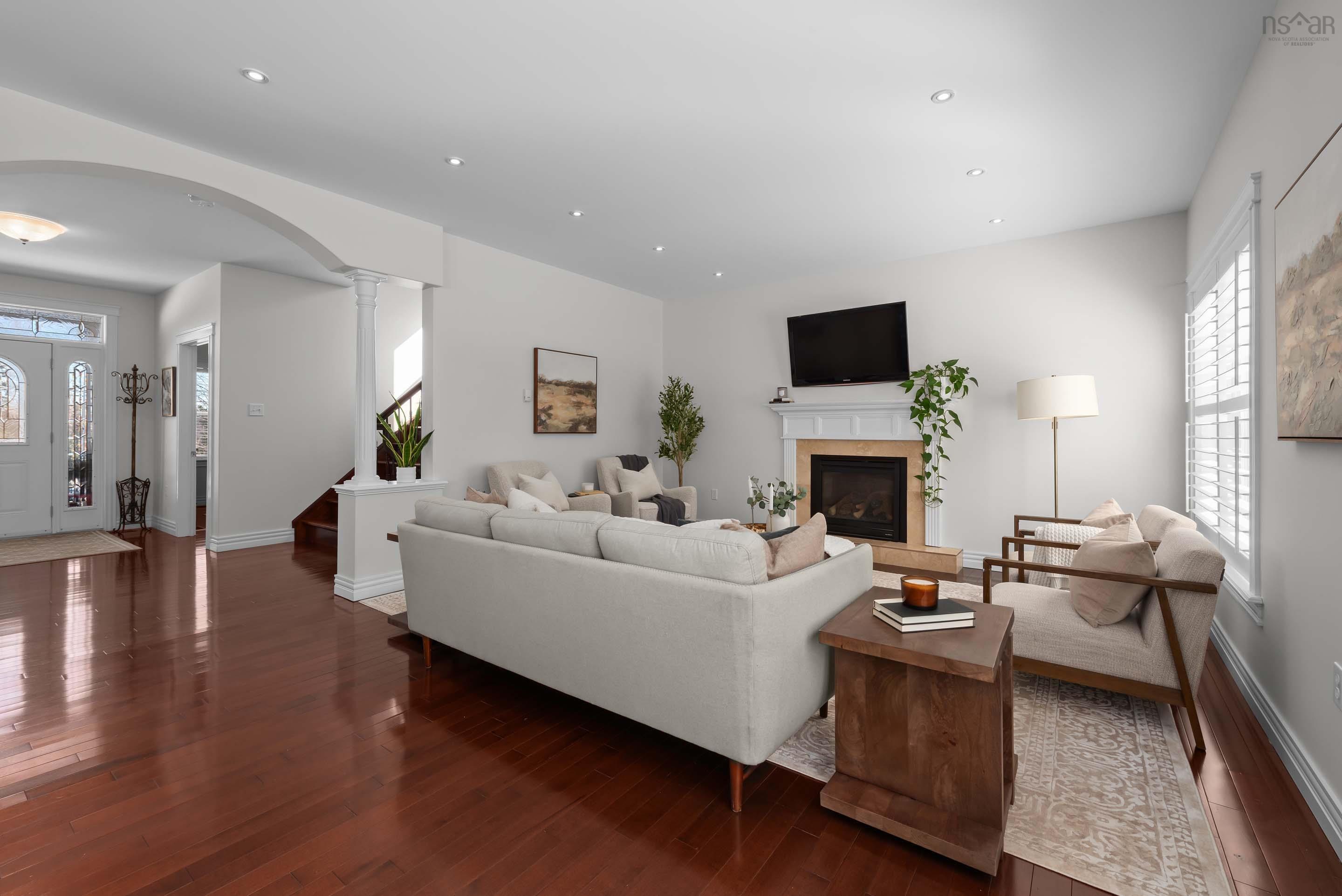 $1,199,000.00: 144 Aberdeen Drive, Fall River