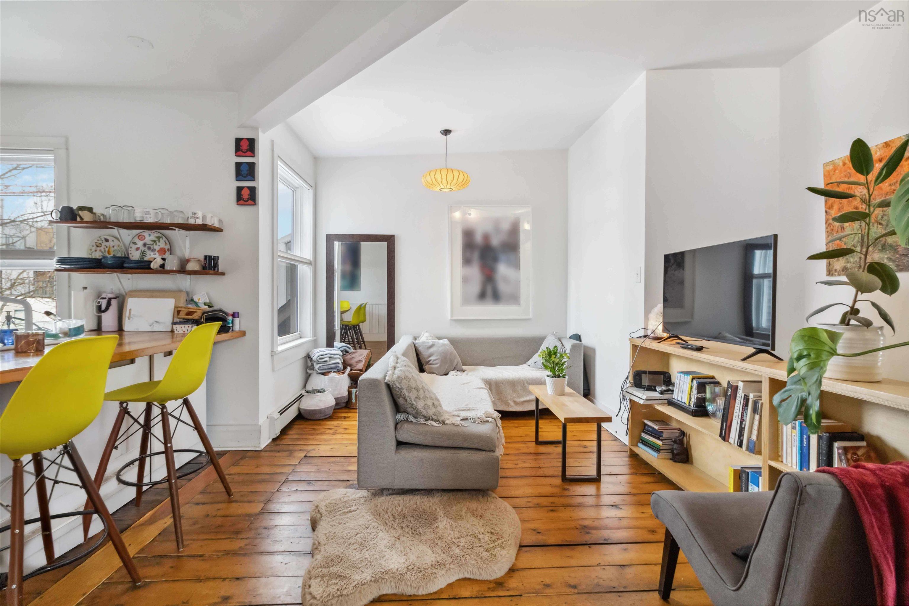 $974,900.00: 2357-2359 Creighton Street, Halifax Peninsula