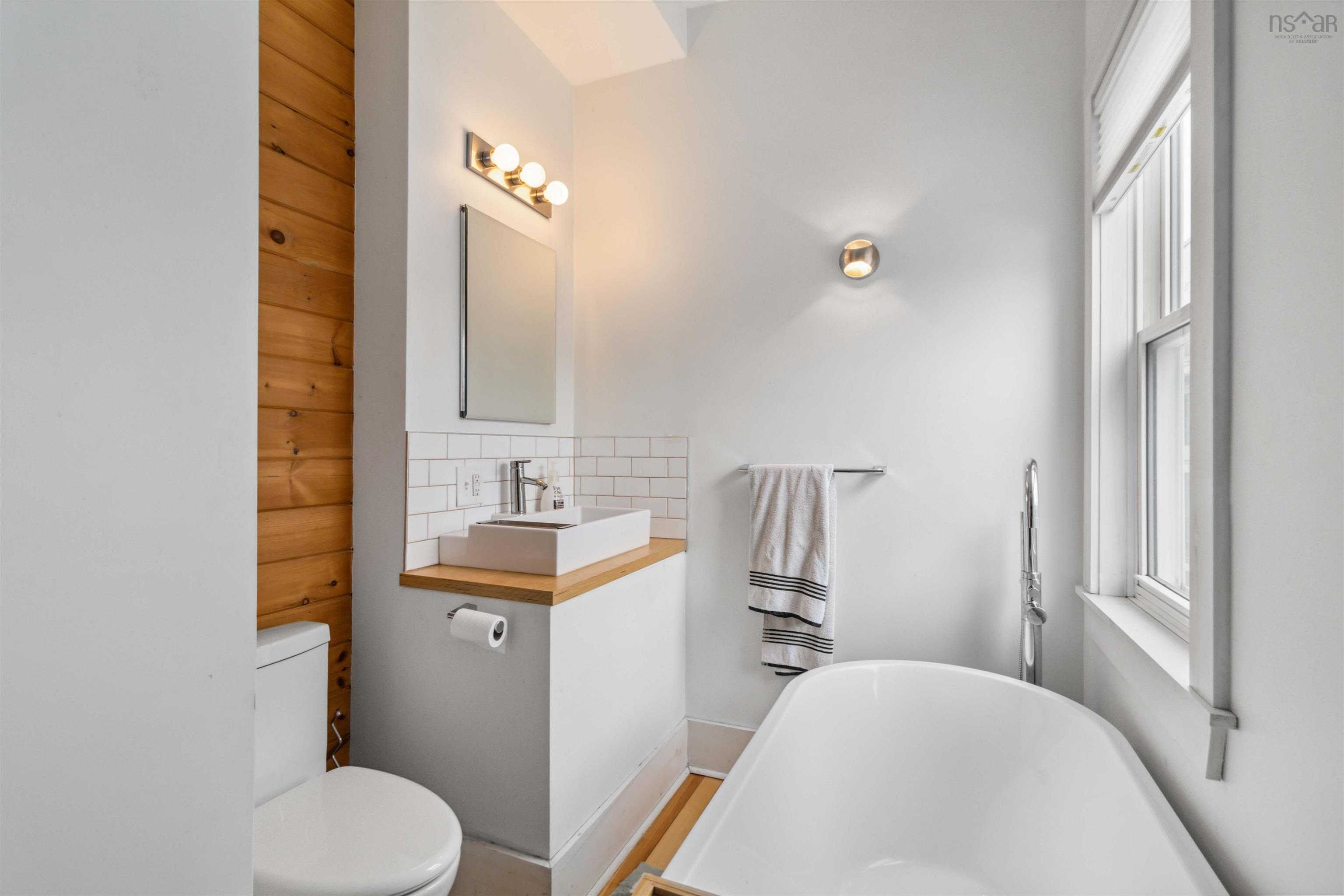 $974,900.00: 2357-2359 Creighton Street, Halifax Peninsula