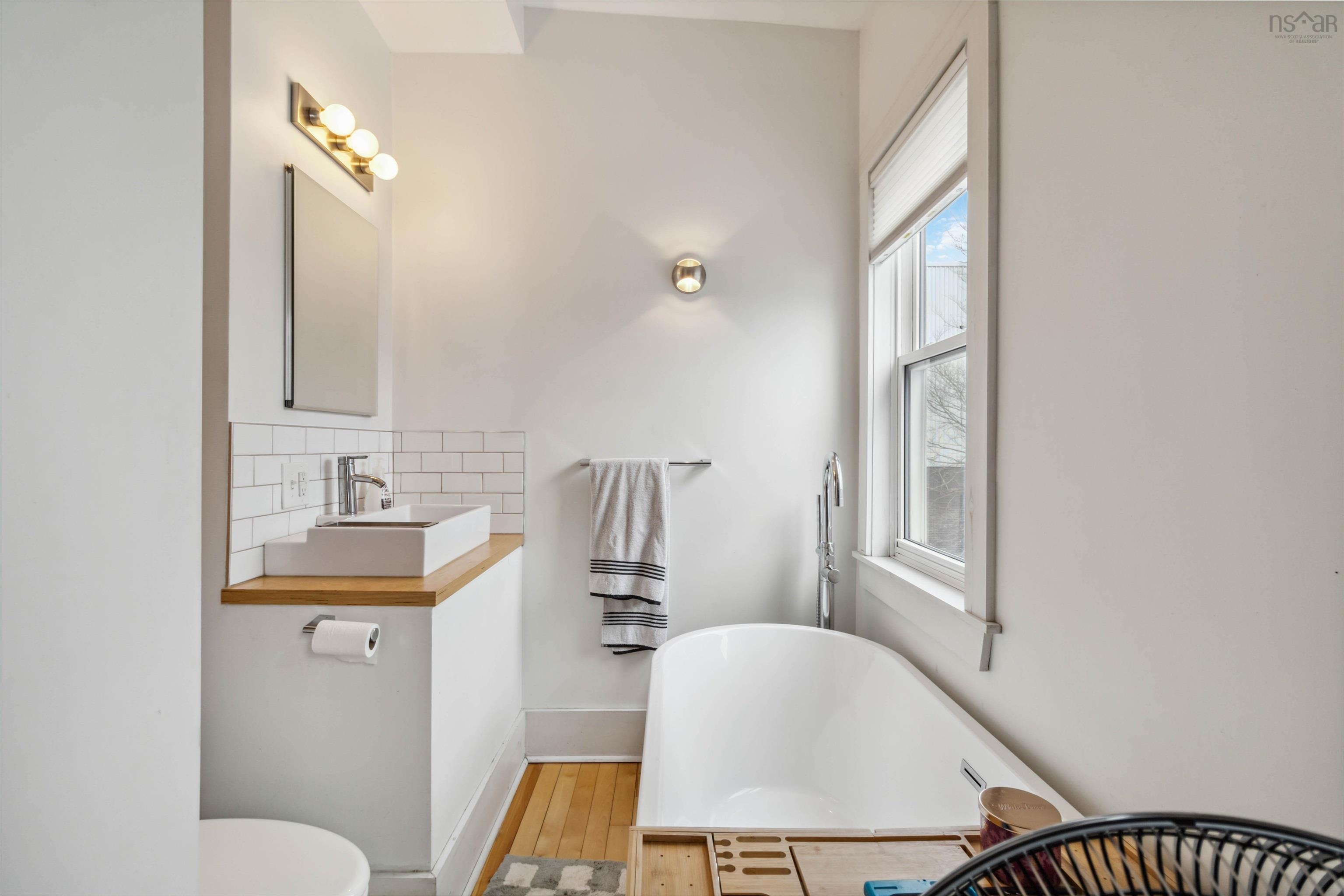 $974,900.00: 2357-2359 Creighton Street, Halifax Peninsula