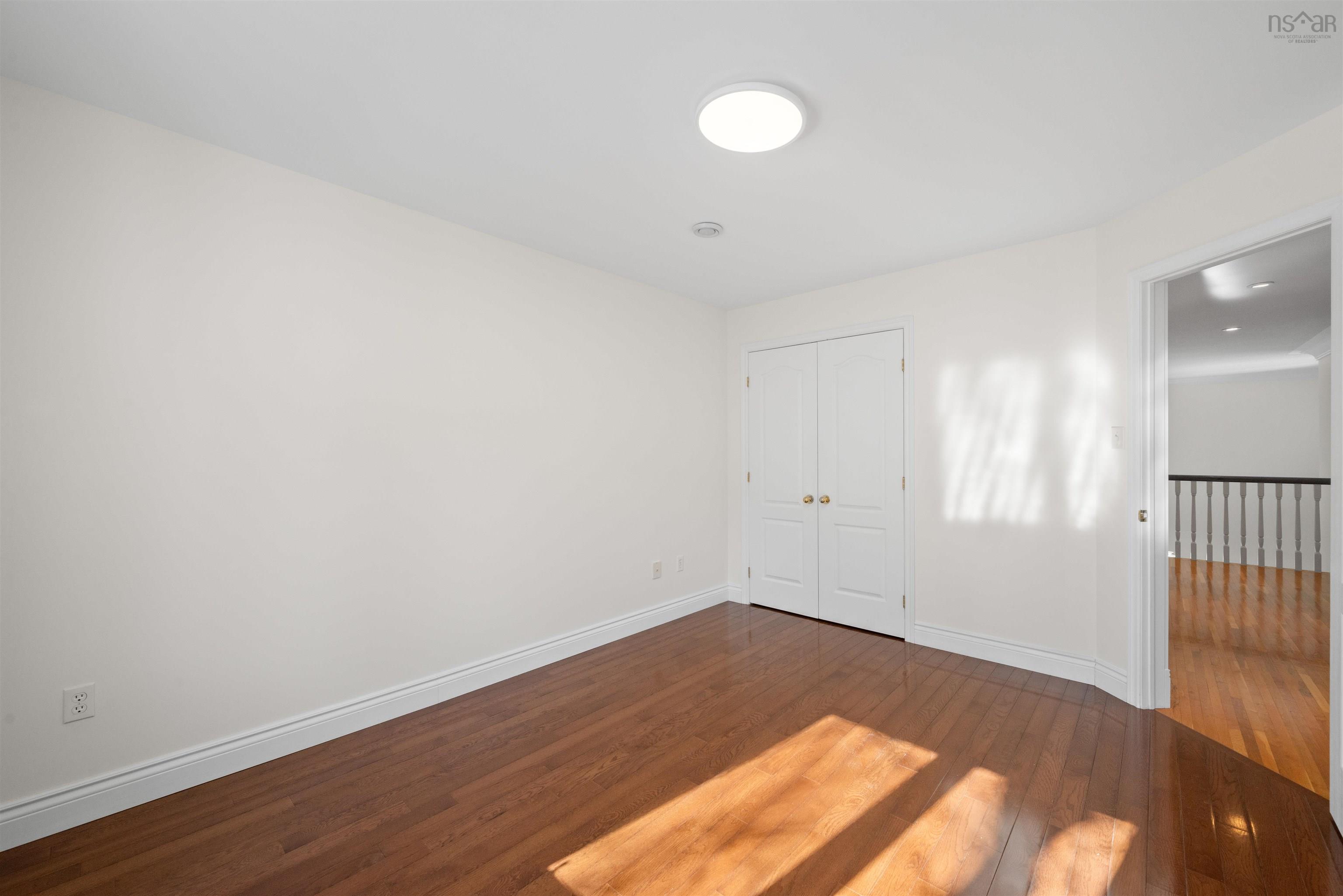 $999,000.00: 54 Ahmadi Crescent, Bedford South