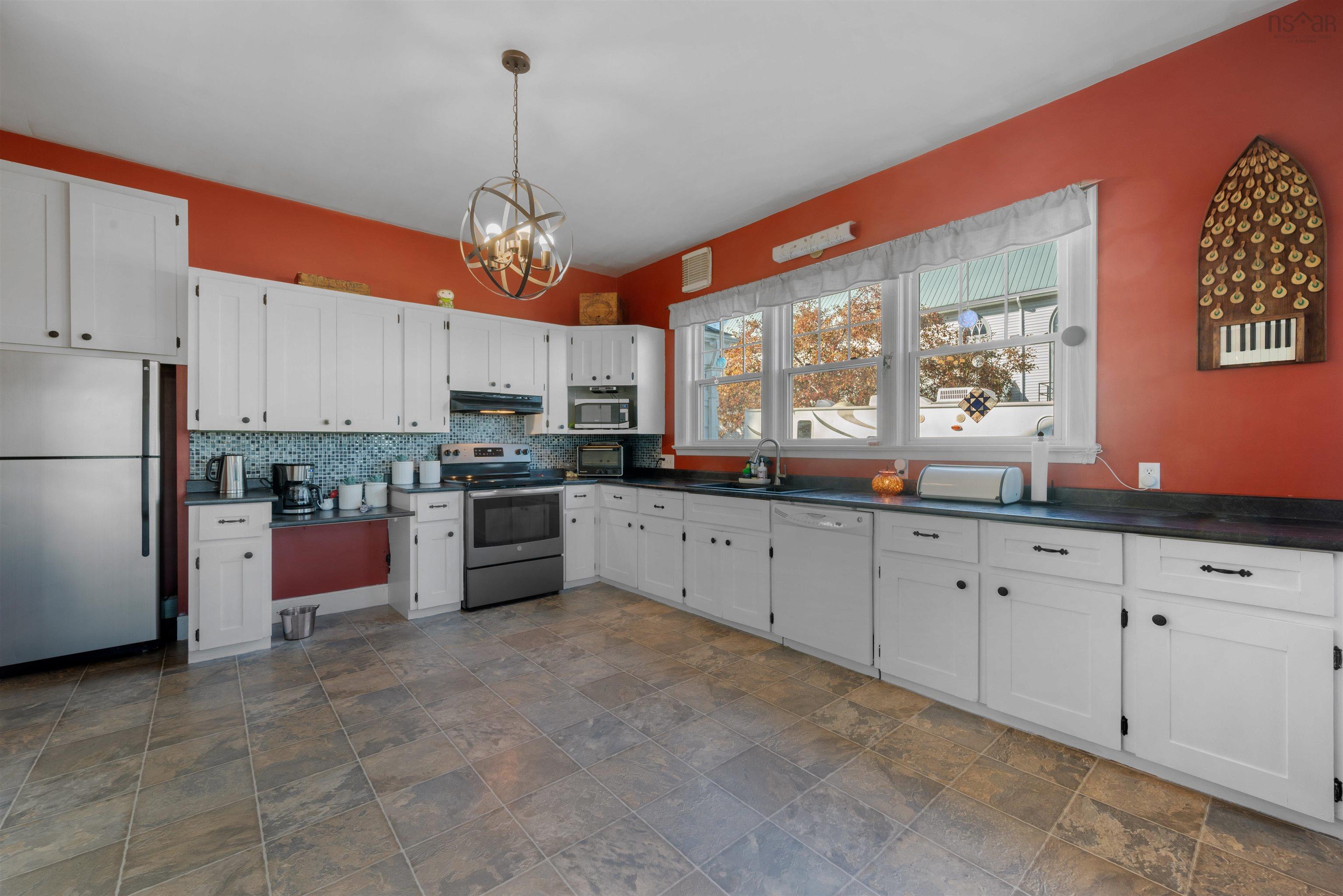 $850,000.00: 307 King Street, Windsor