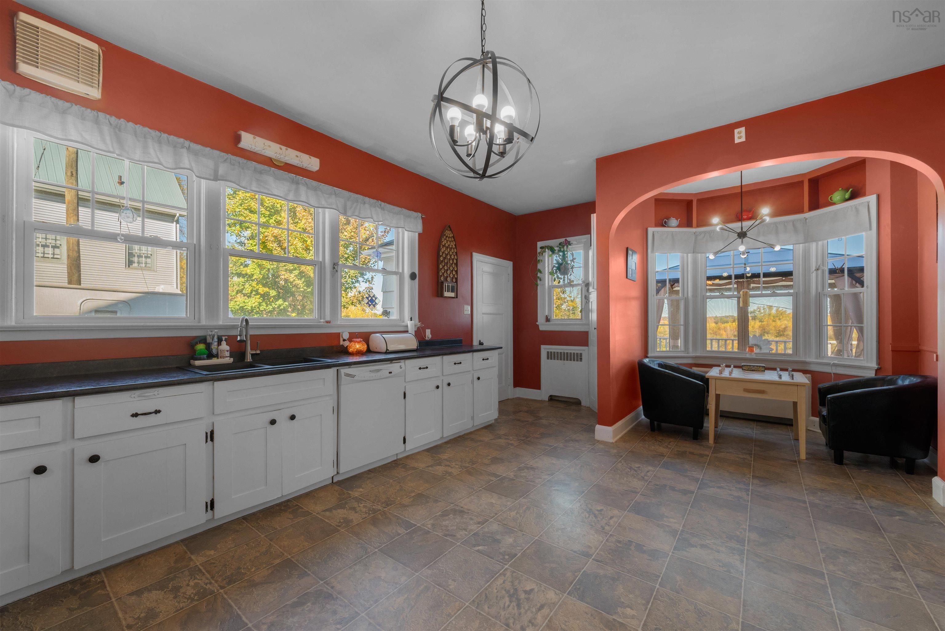 $850,000.00: 307 King Street, Windsor