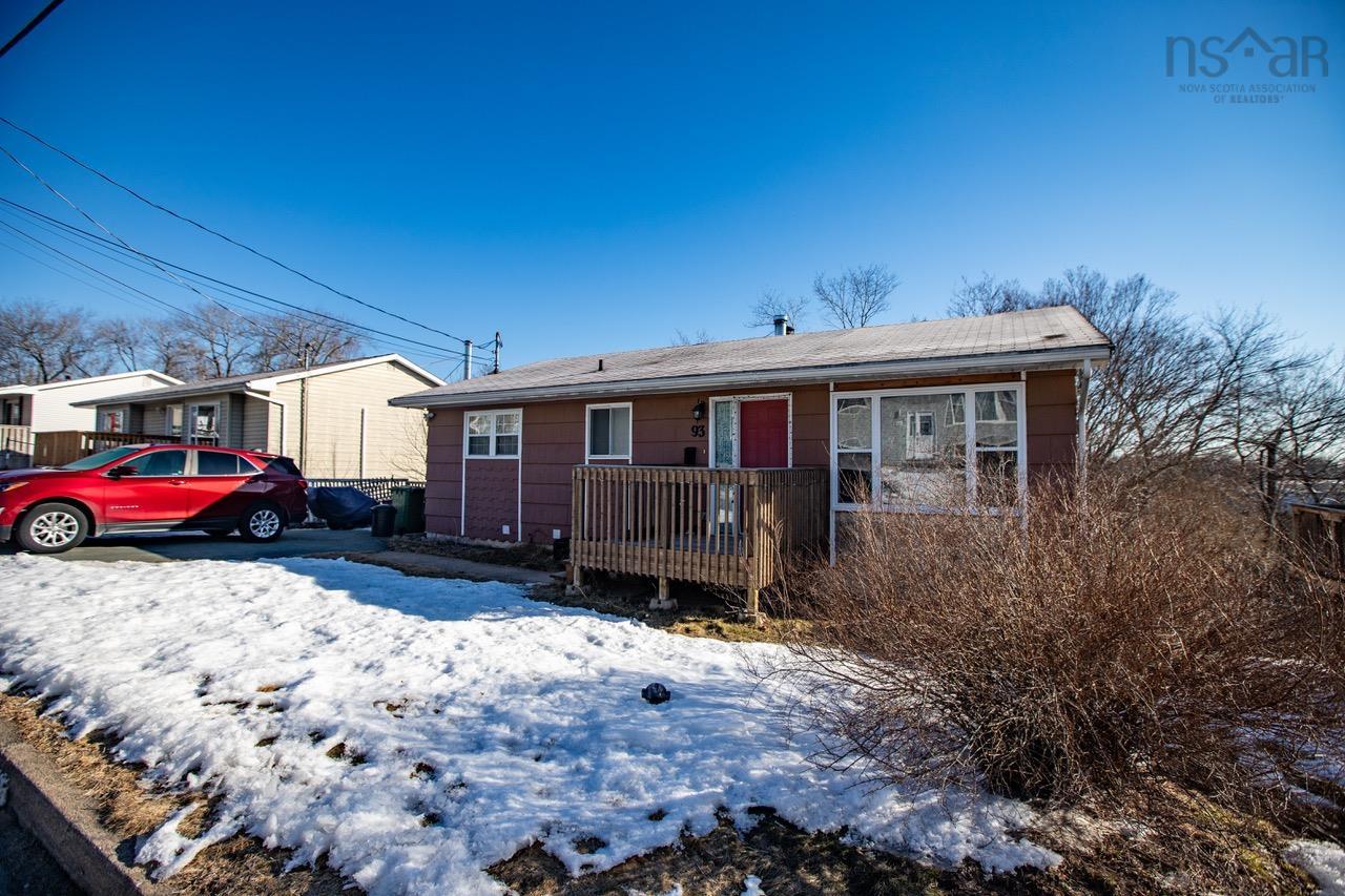 $389,900.00: 93 Nestor Crescent, Cole Harbour