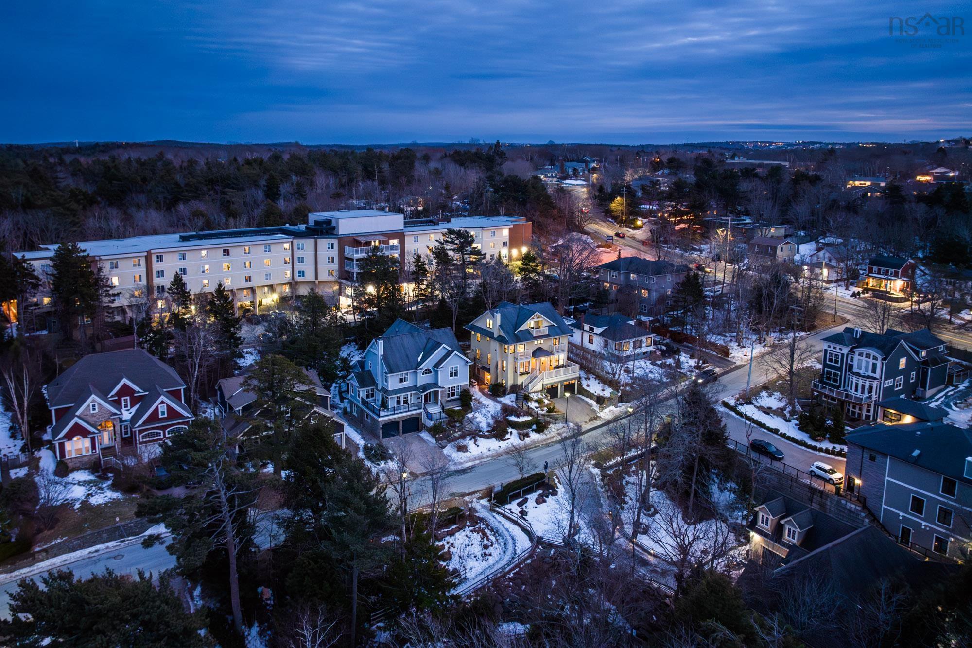 $1,895,000.00: 15 Pinehaven Drive, Halifax