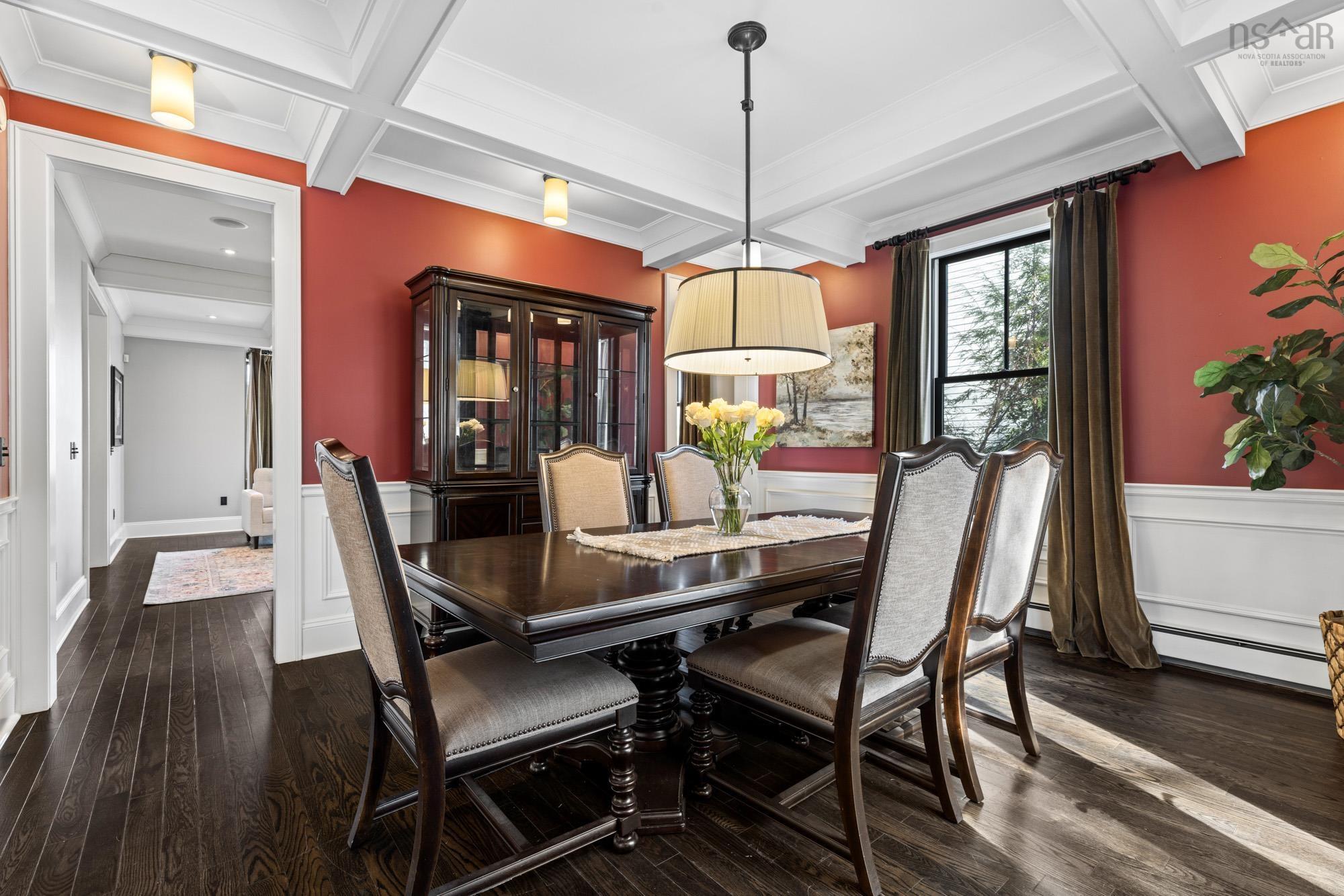 $1,895,000.00: 15 Pinehaven Drive, Halifax