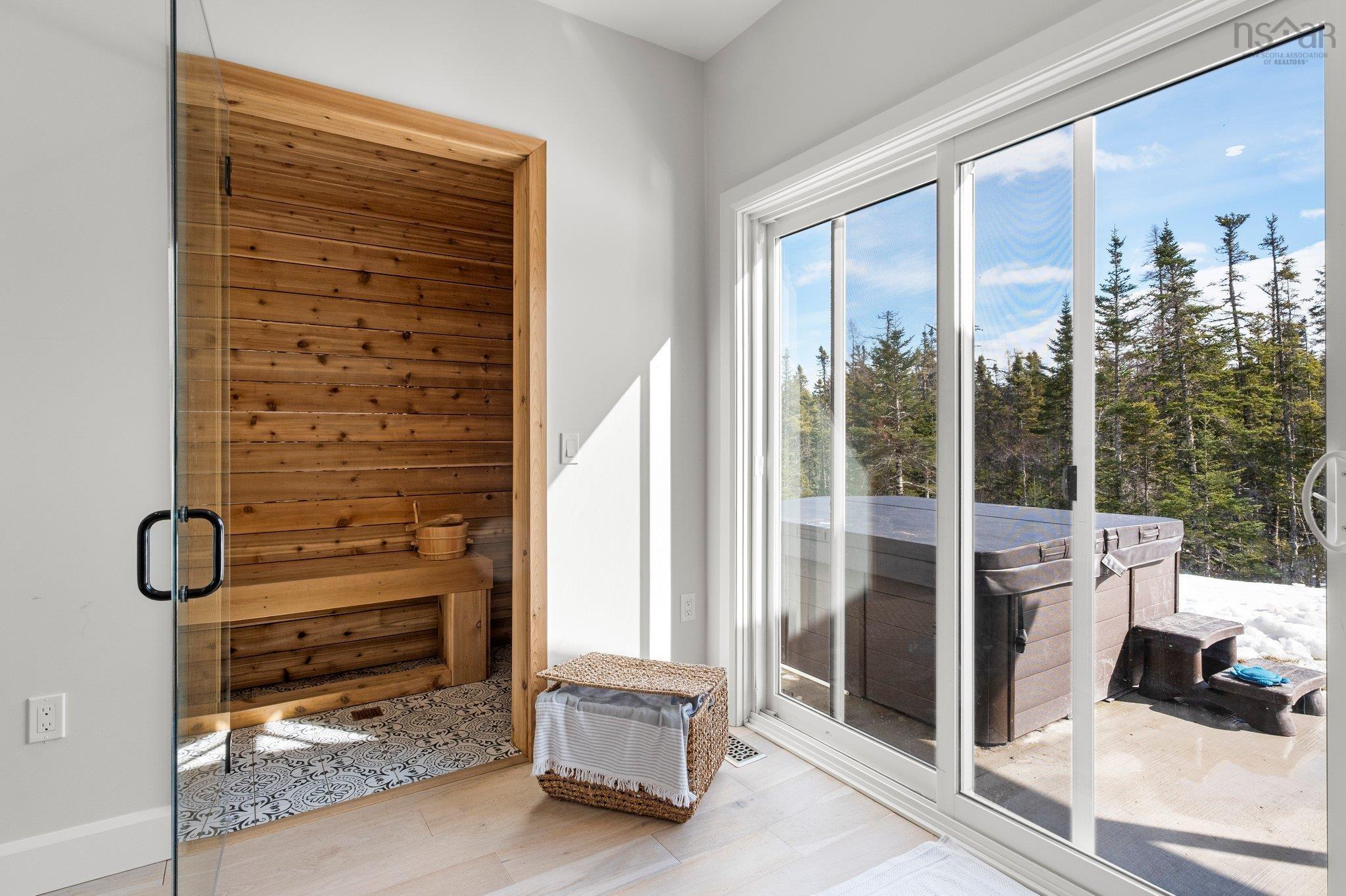 $779,900.00: 103 78 Loon Point Trail, East Uniacke