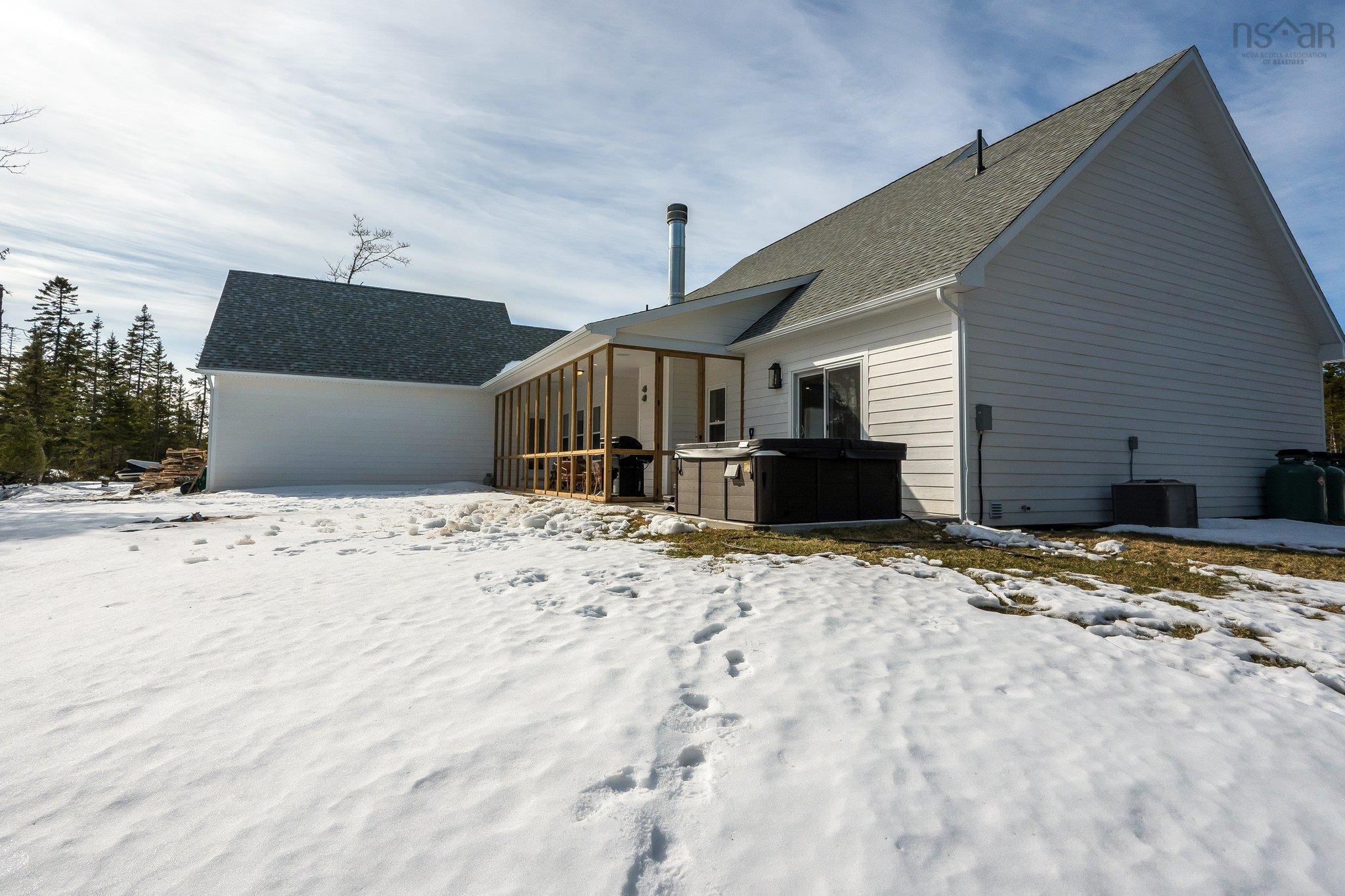 $779,900.00: 103 78 Loon Point Trail, East Uniacke