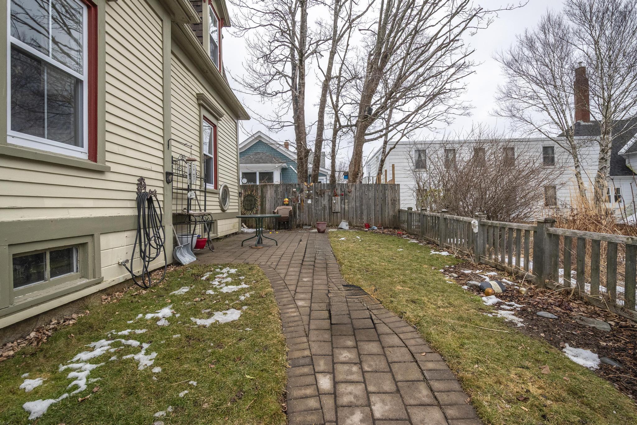 $723,000.00: 51 Fox Street, Lunenburg
