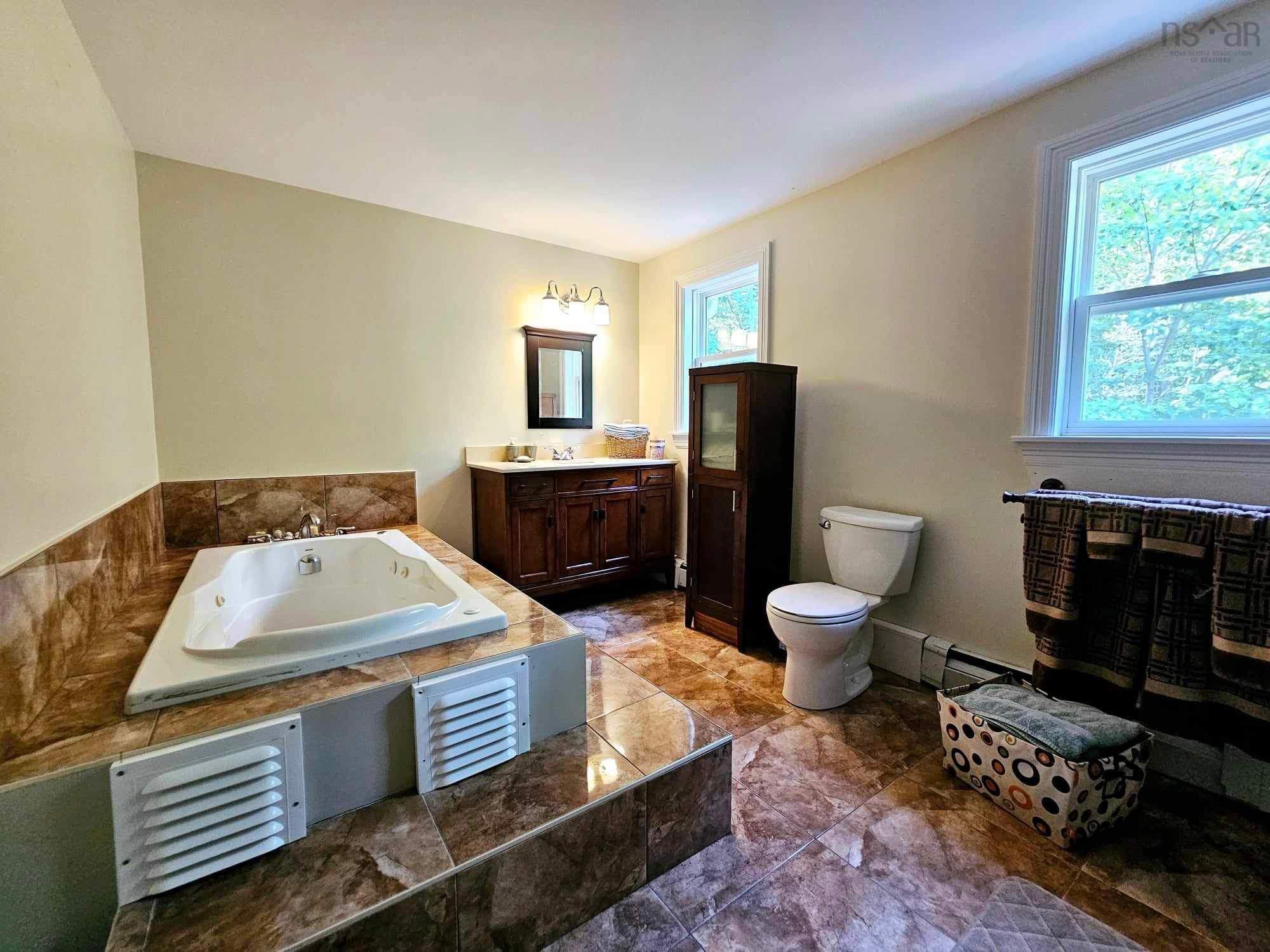 $799,000.00: 59 Oakland Drive, Lower Onslow