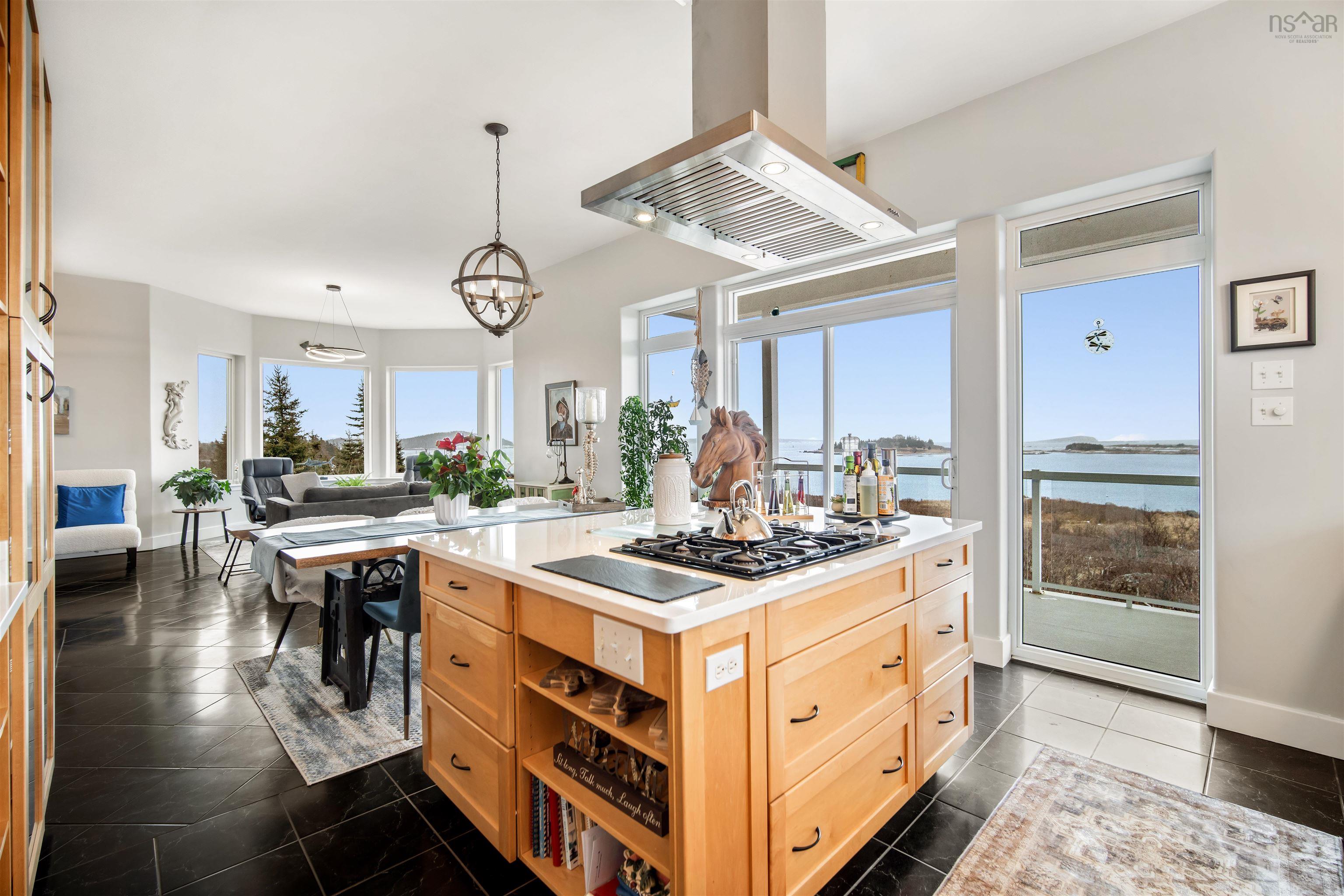 $1,099,000.00: 180 Noonan Drive, Prospect