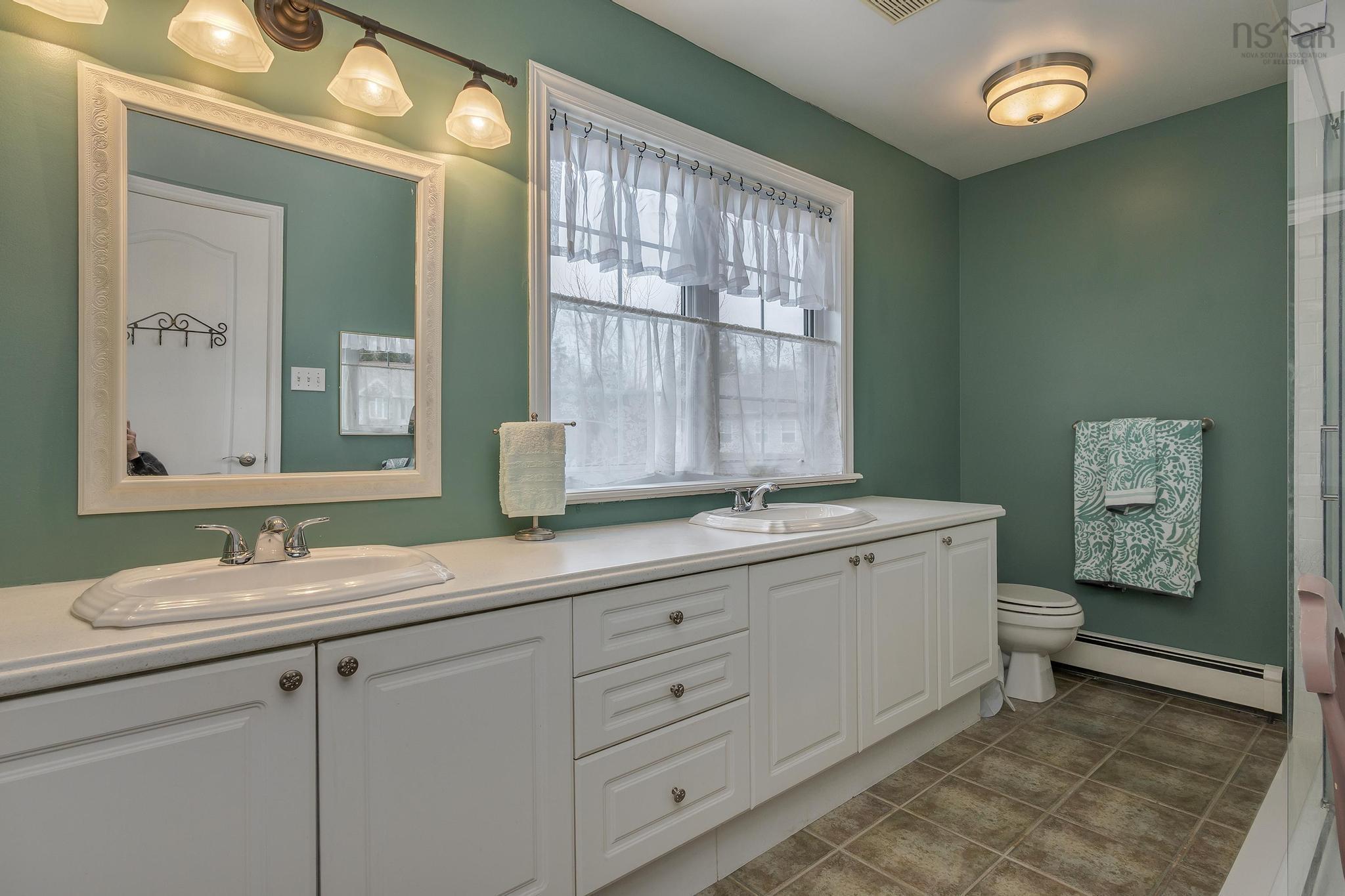 $624,900.00: 55 Hampstead Court, Dartmouth