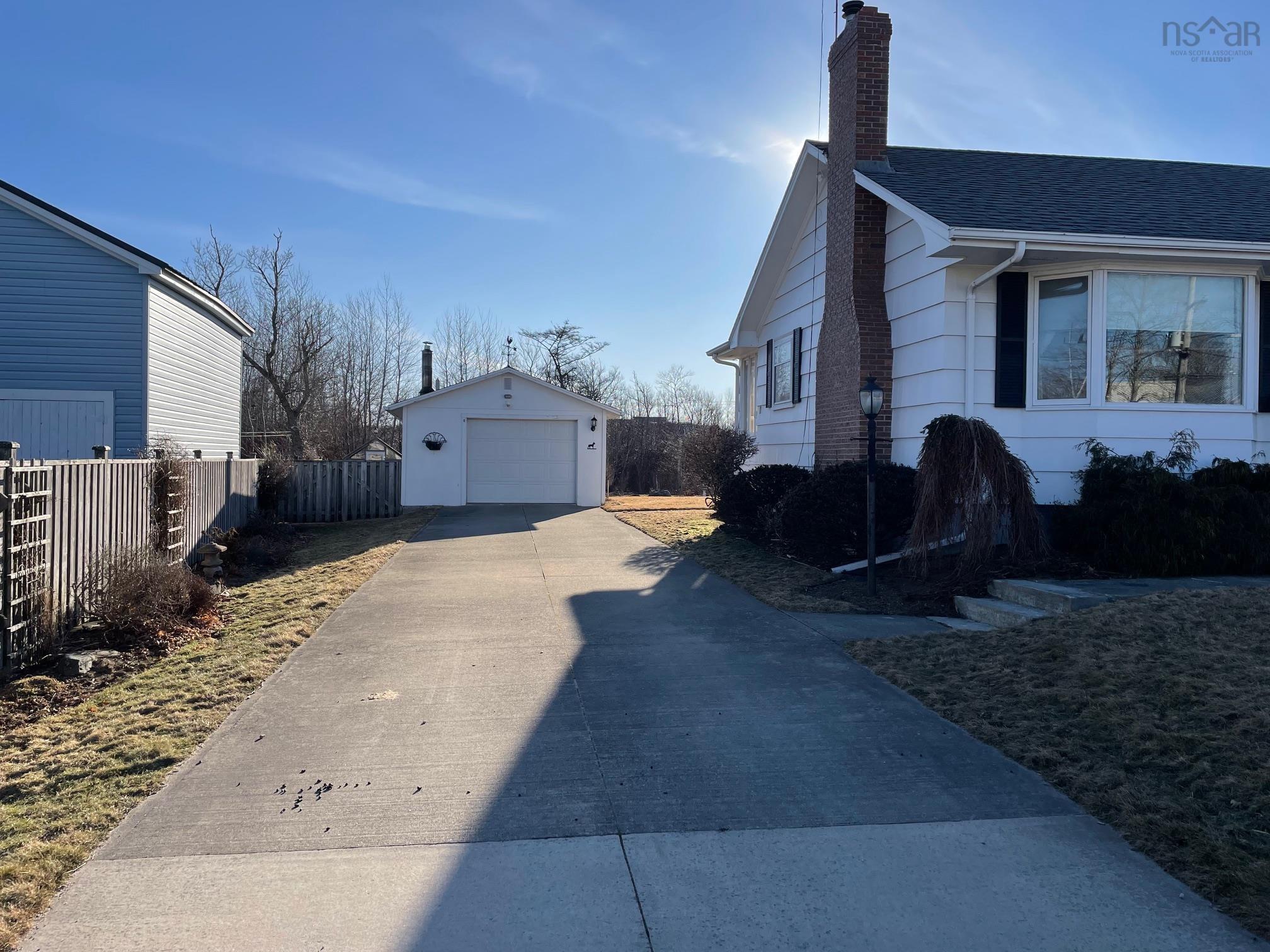 $350,000.00: 35 Clements Avenue, Yarmouth