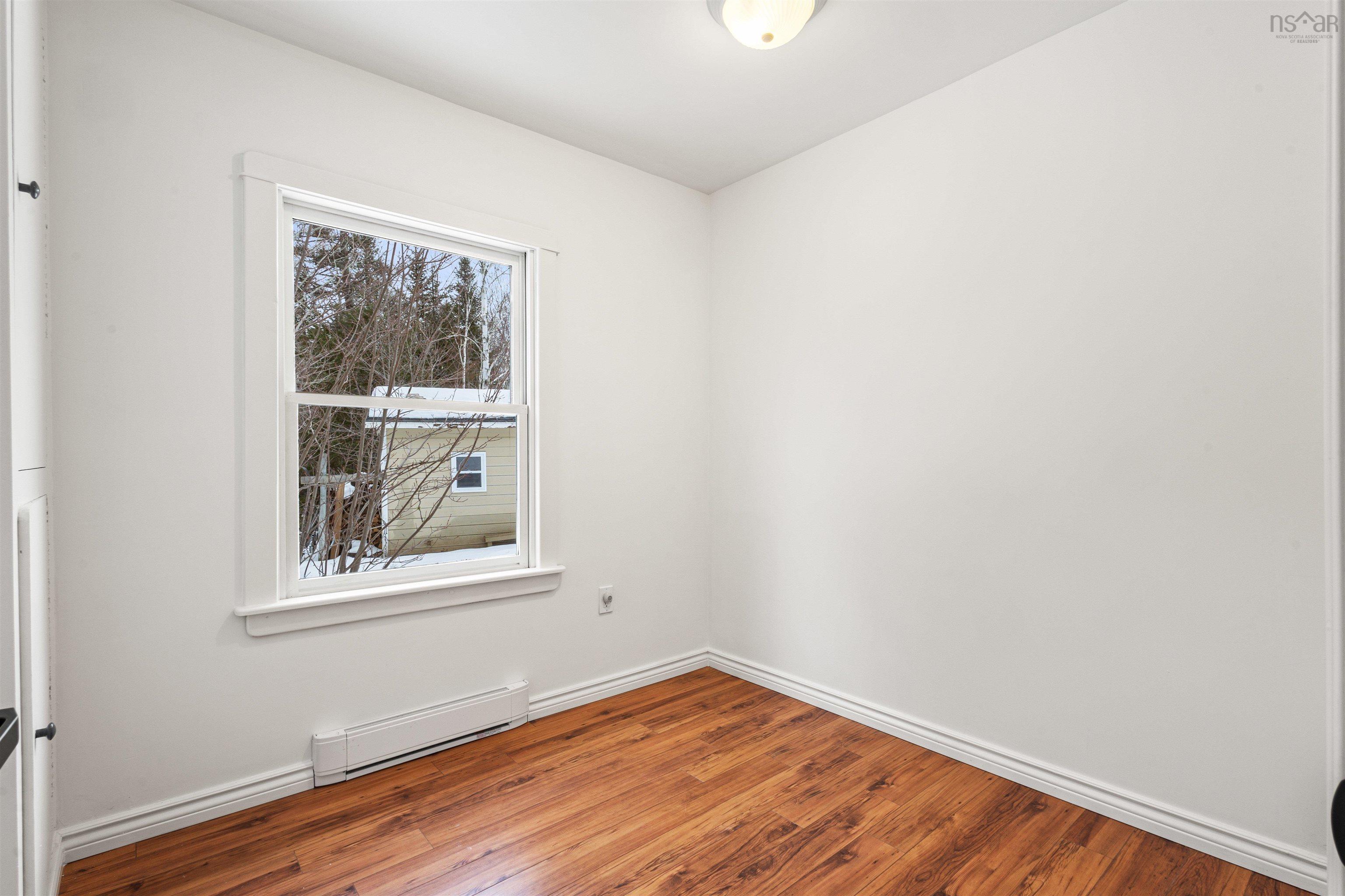 $289,900.00: 291 Lake Road, Wentworth