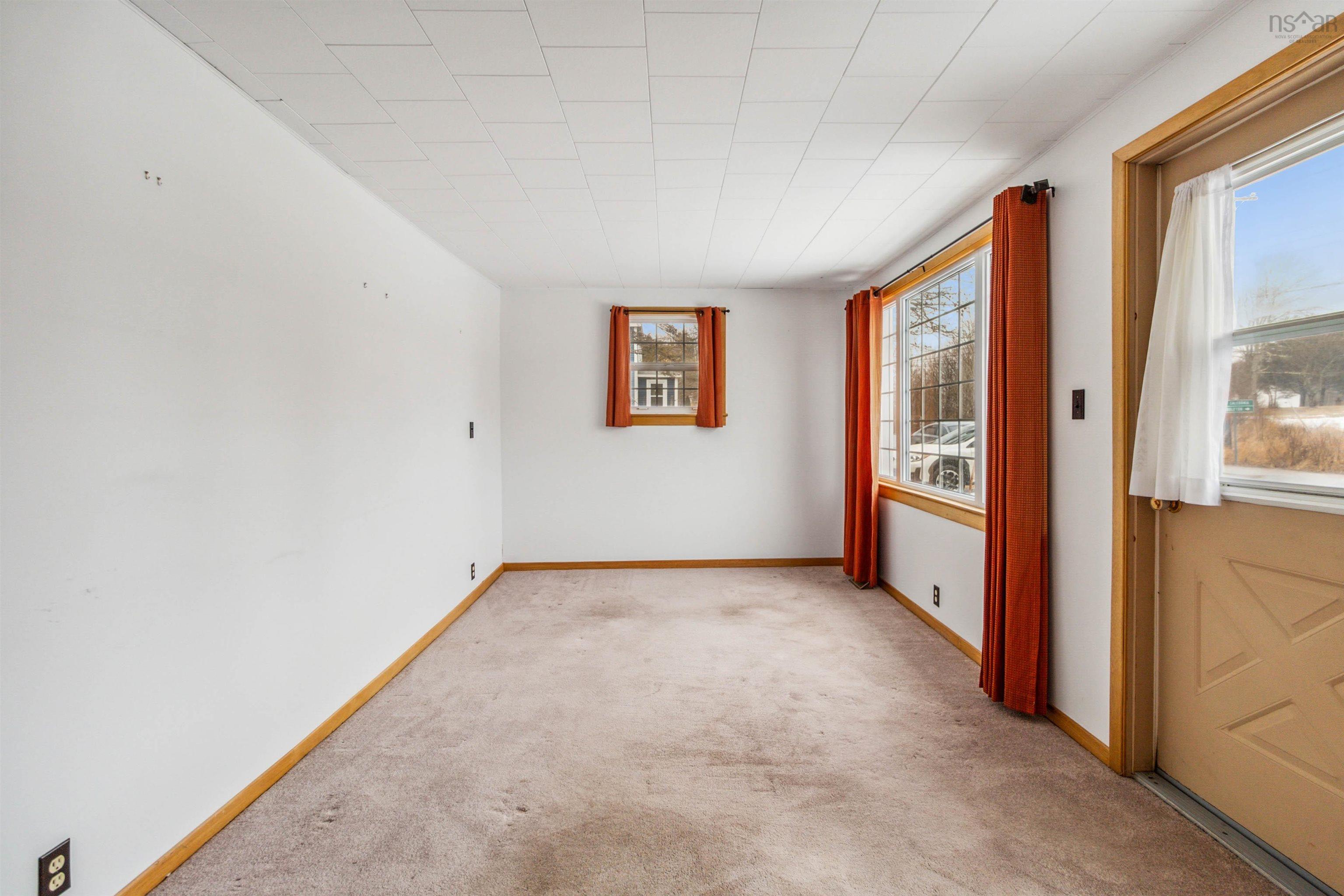 $249,900.00: 169 School Street, New Germany