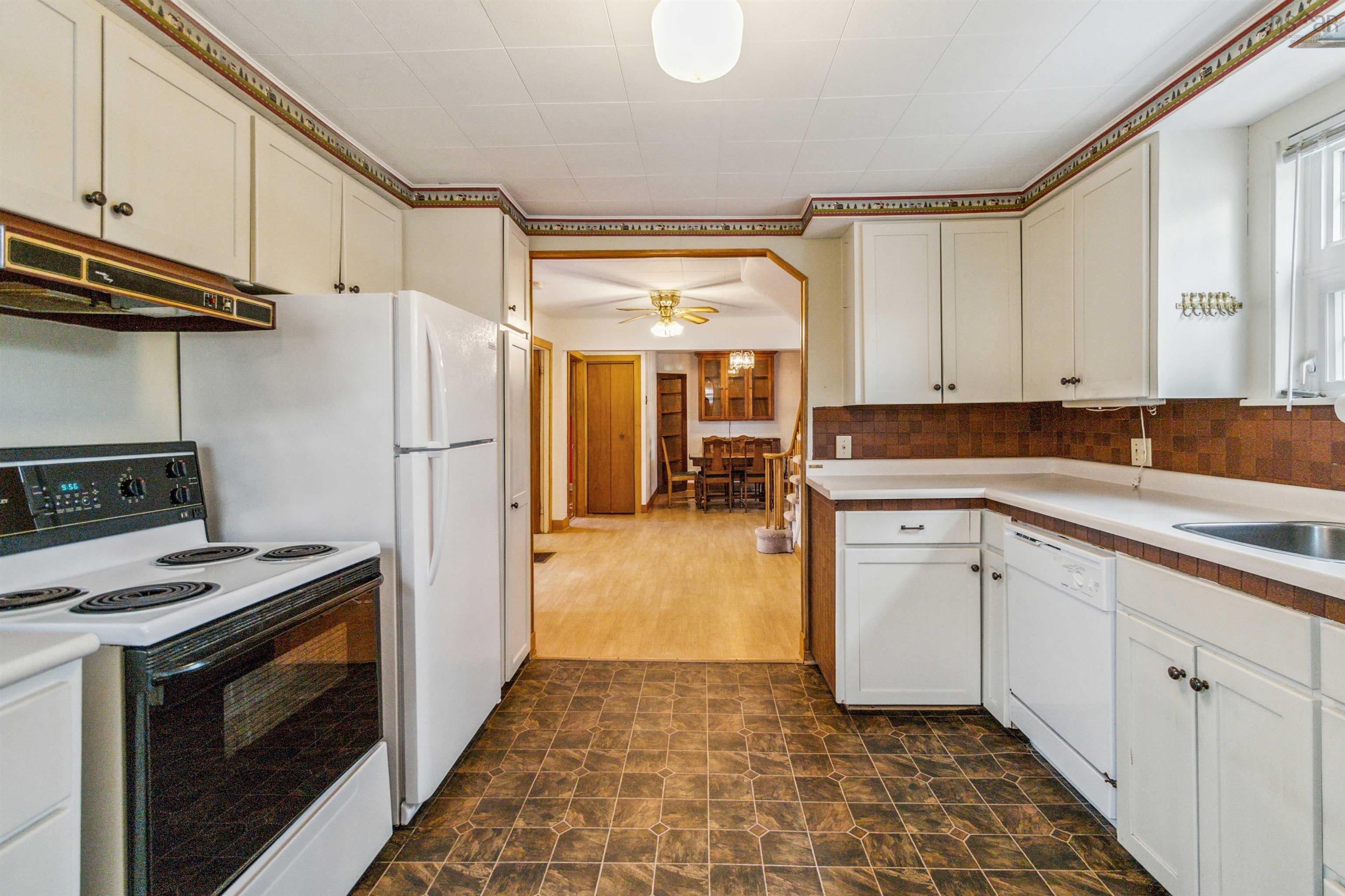 $249,900.00: 169 School Street, New Germany