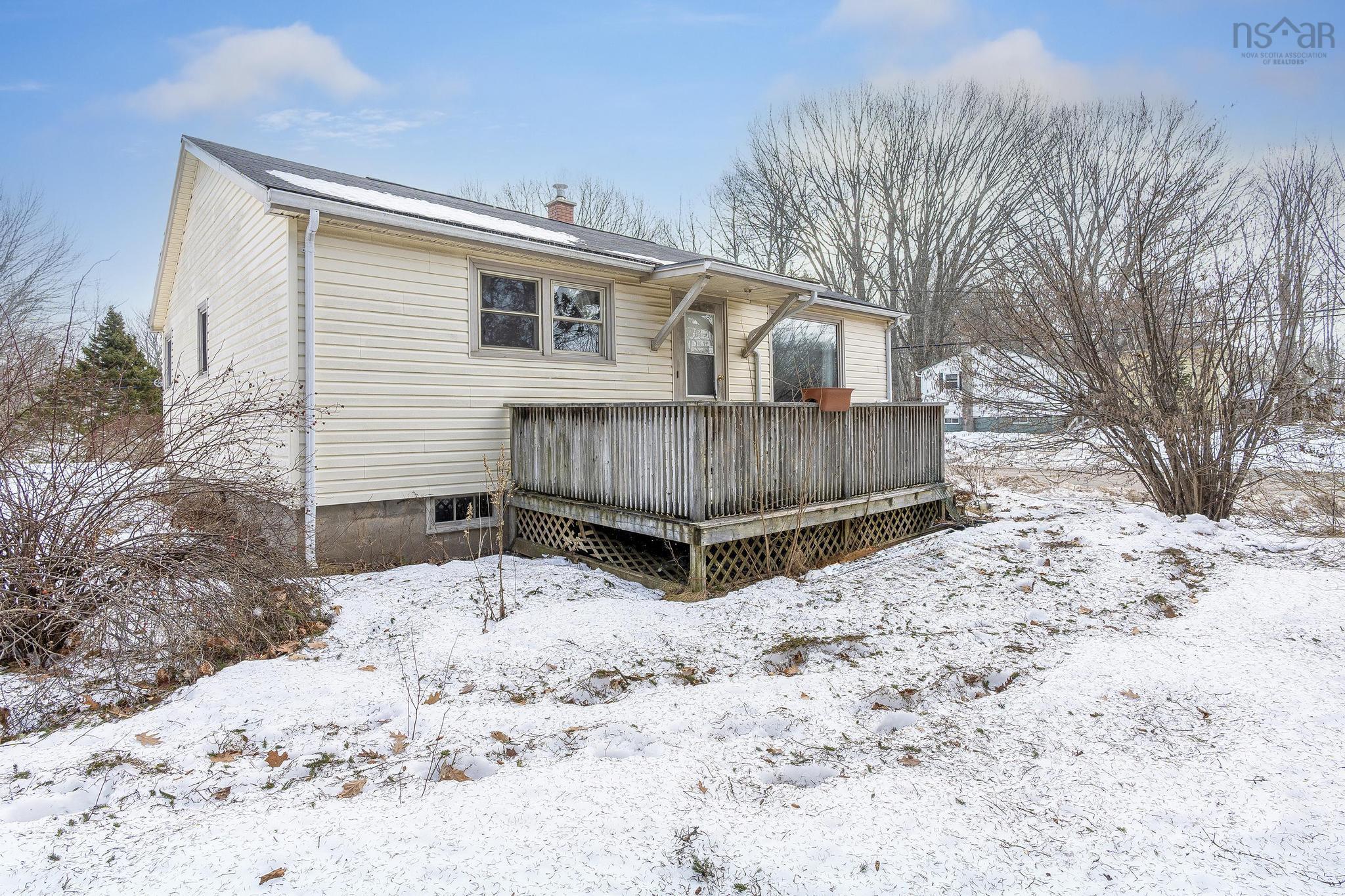 $209,900.00: 294 Dodge Road, Wilmot