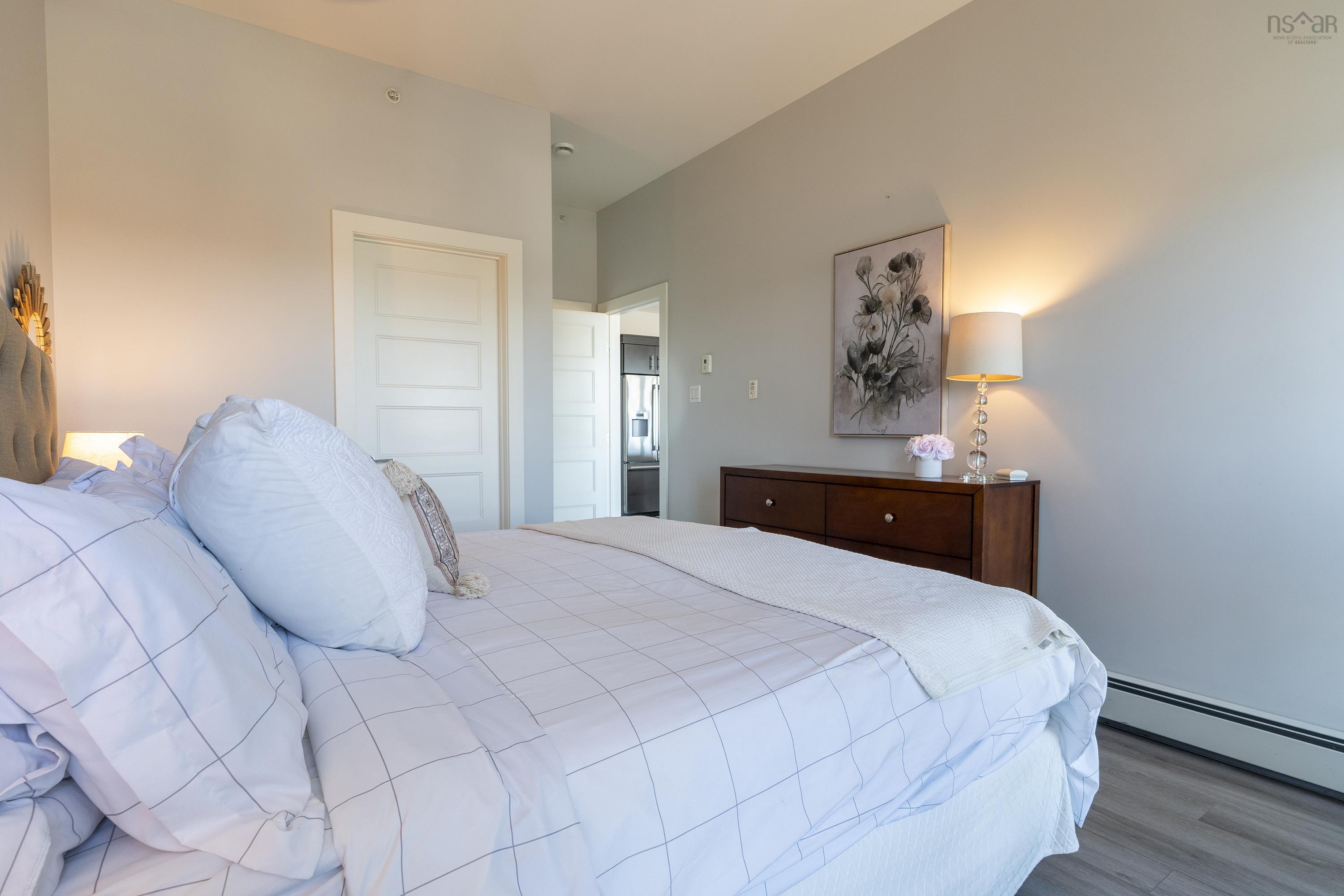 $685,000.00: 1201 15 Kings Wharf Place, Dartmouth