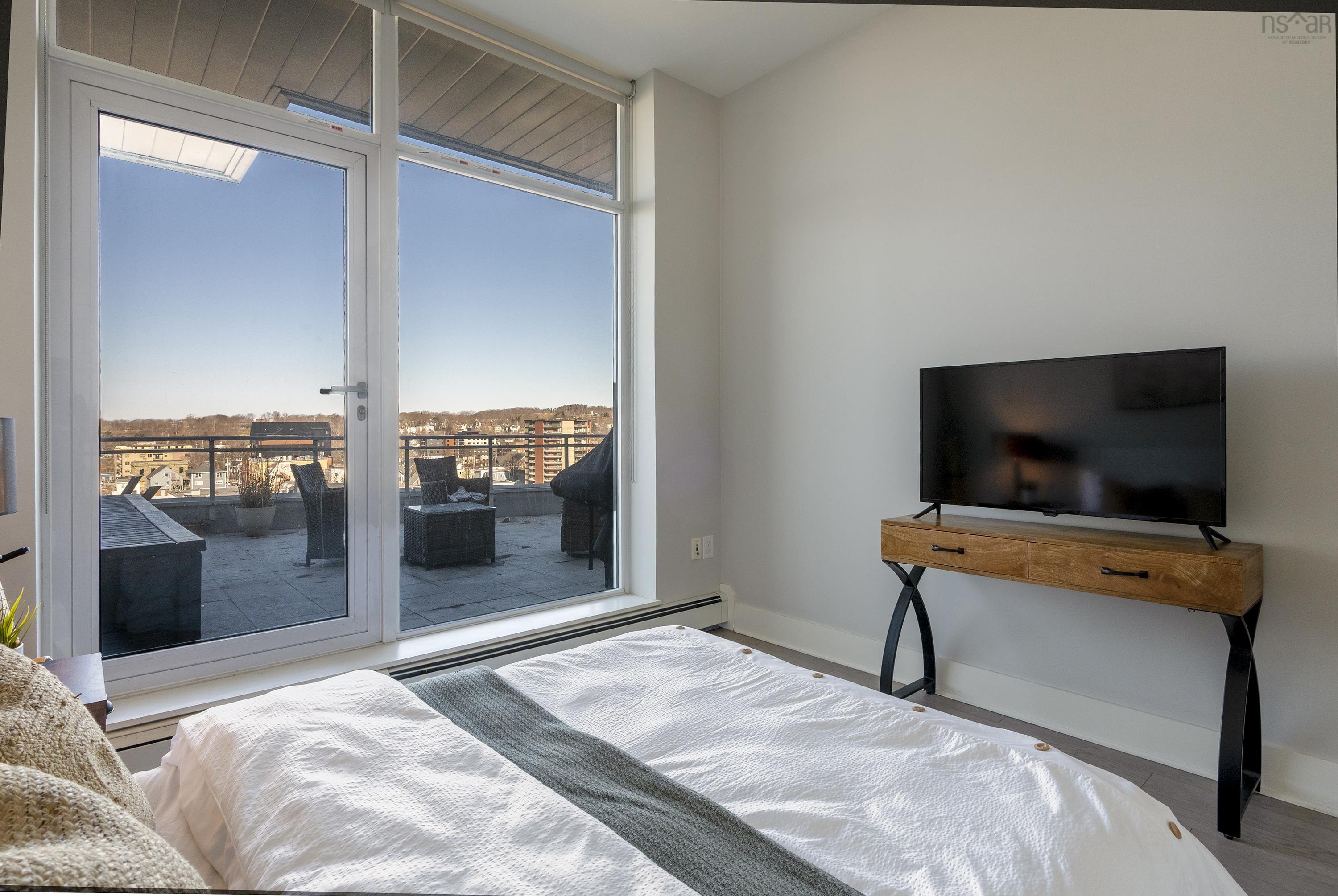 $685,000.00: 1201 15 Kings Wharf Place, Dartmouth