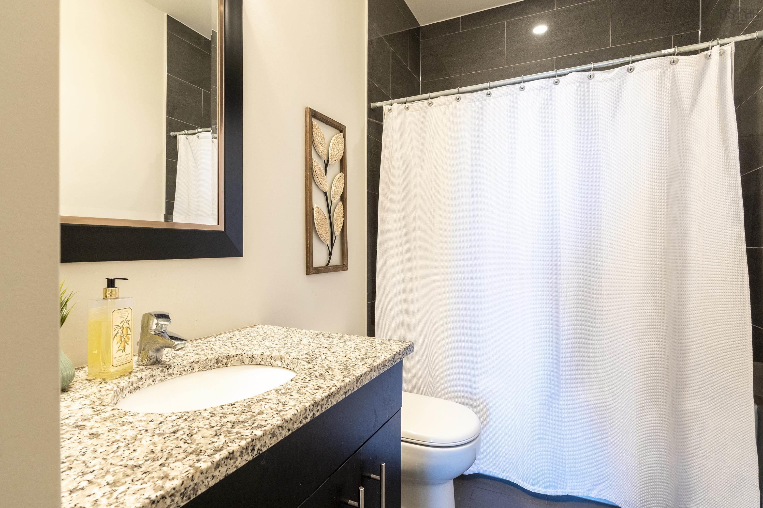 $685,000.00: 1201 15 Kings Wharf Place, Dartmouth