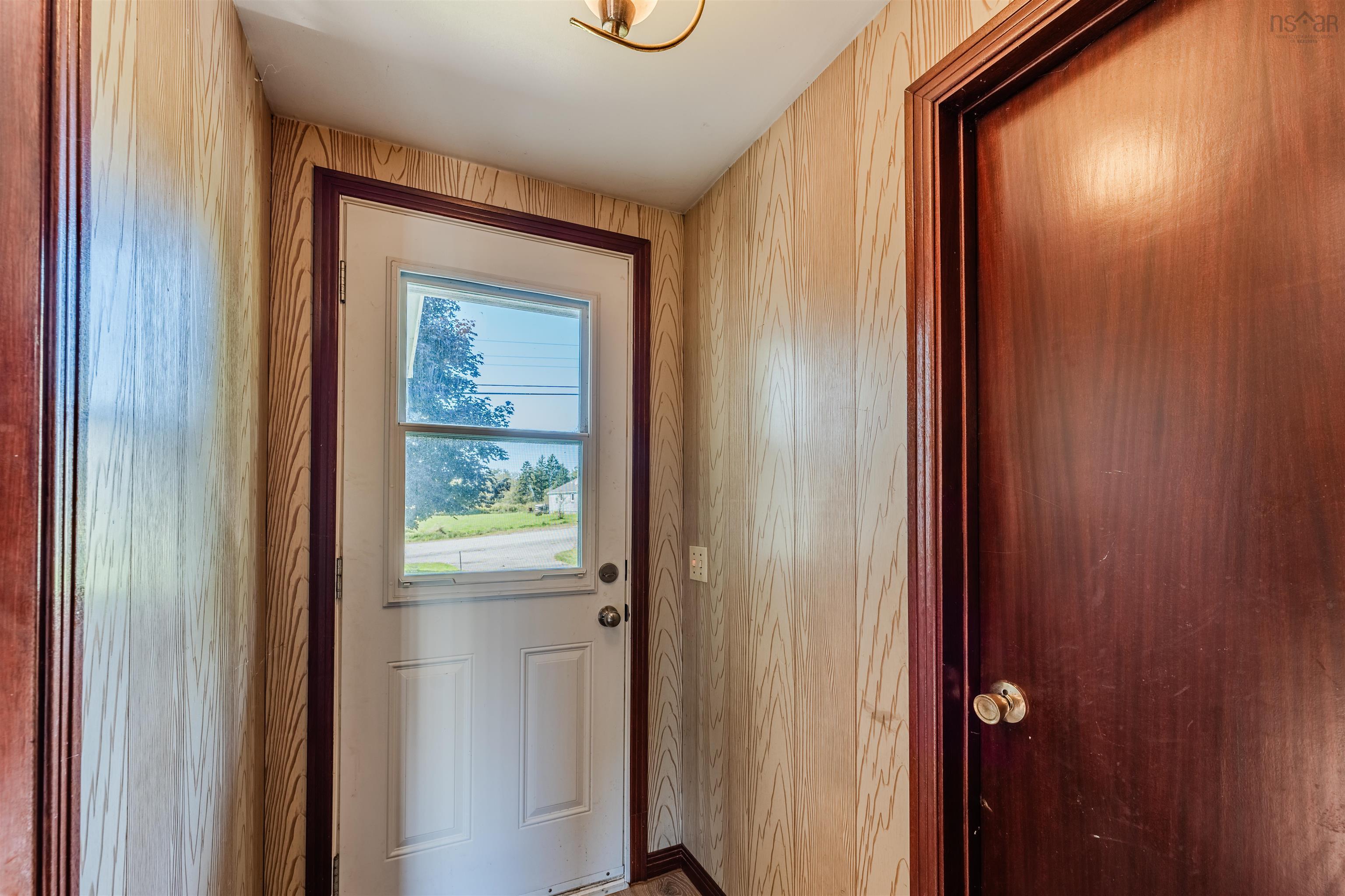 $299,000.00: 3580 Second Division Road, Concession