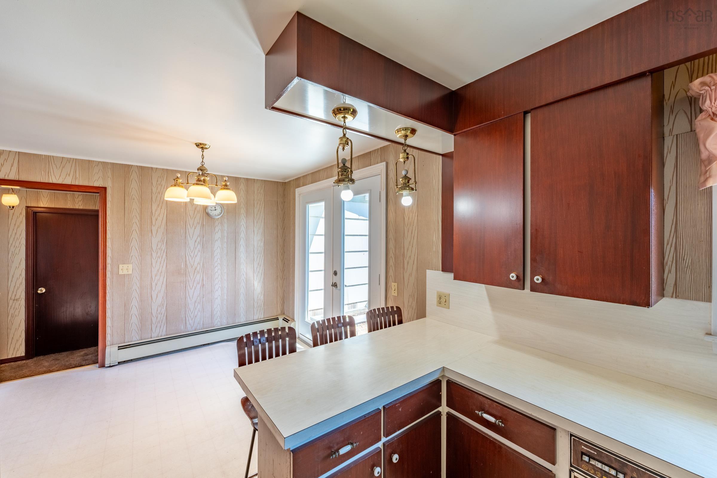 $299,000.00: 3580 Second Division Road, Concession