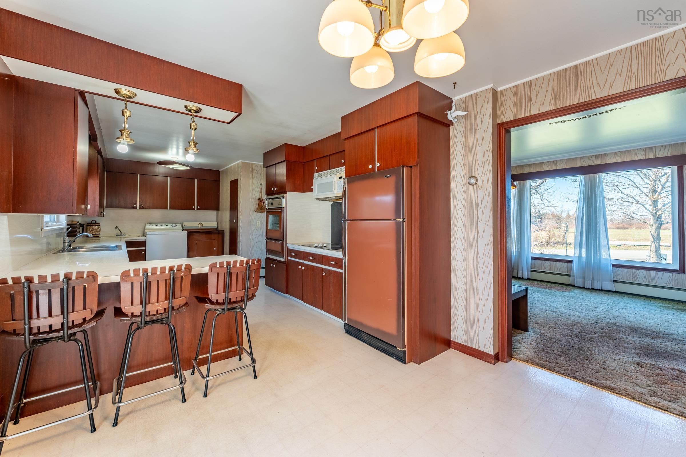 $299,000.00: 3580 Second Division Road, Concession
