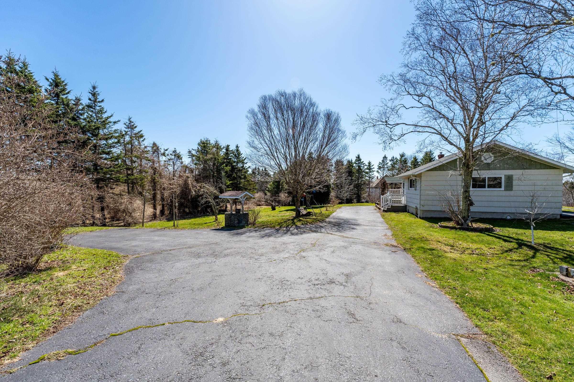 $299,000.00: 3580 Second Division Road, Concession