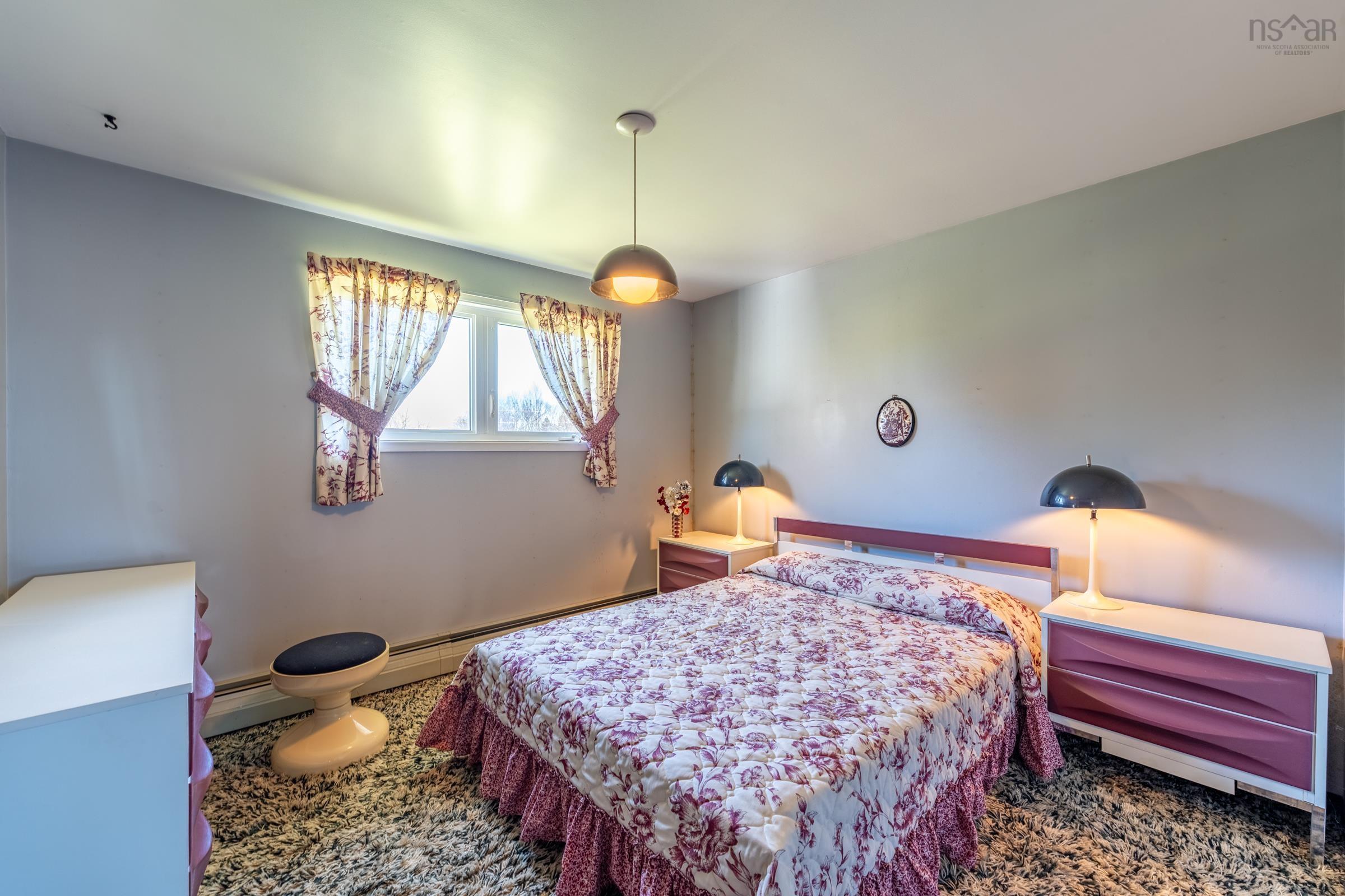 $299,000.00: 3580 Second Division Road, Concession